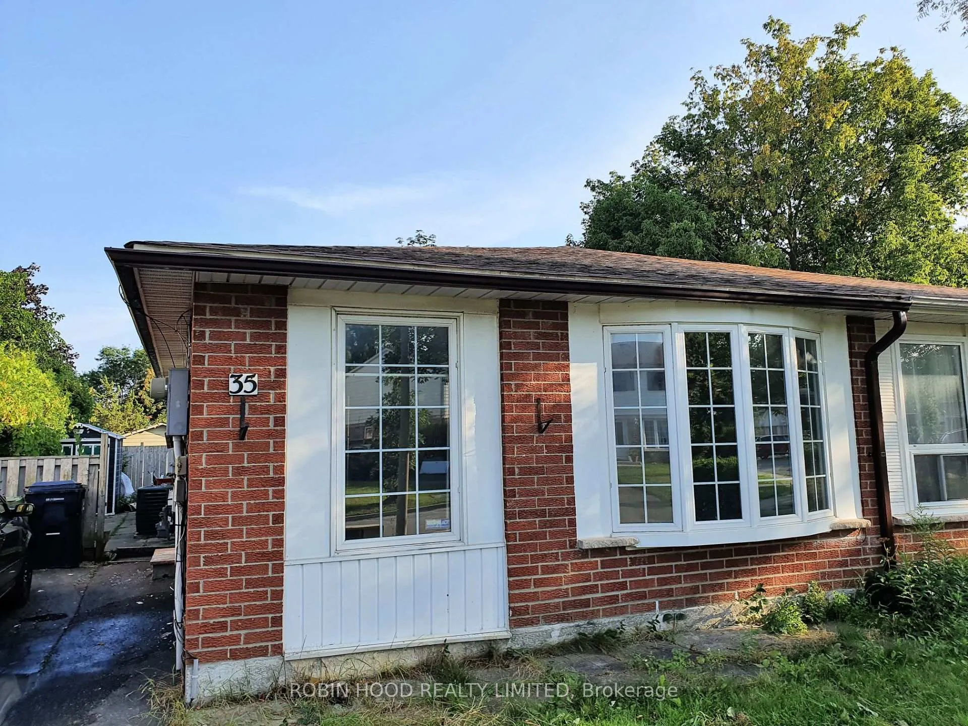 Front of Unit Basement, 35 Burkwood Crescent