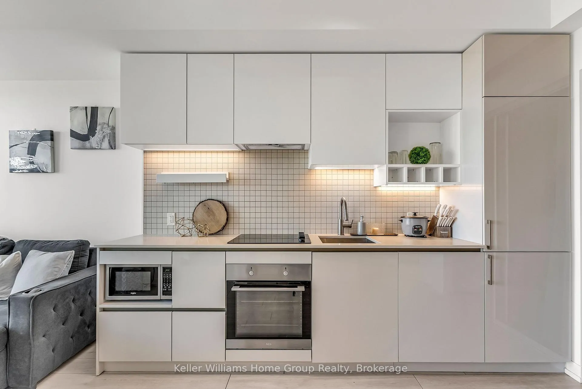 Photo 15 of Unit 4, 898 Portage Parkway, Vaughan, Vaughan Corporate Centre — HOMEH