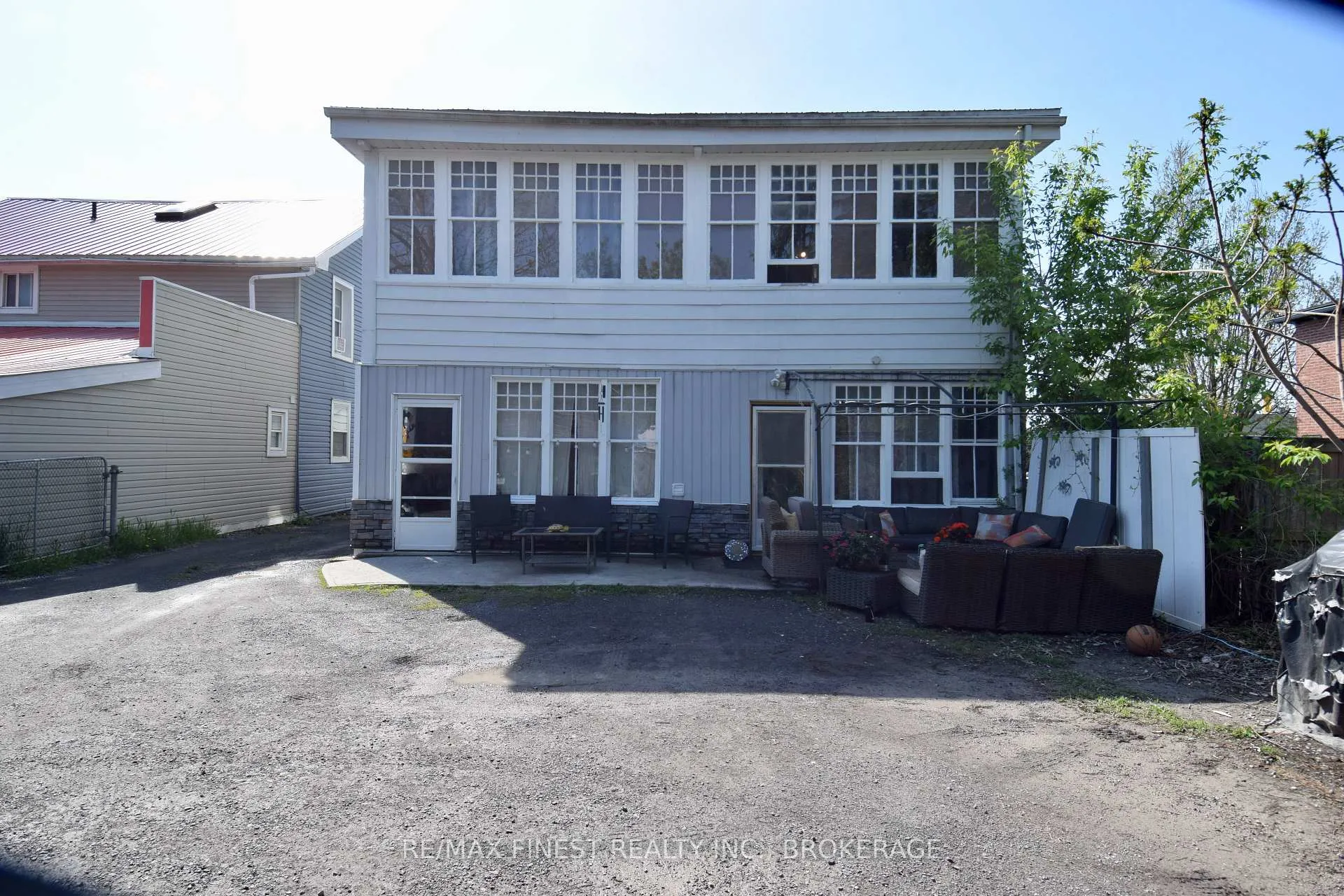 Photo 2 of 9-11 Bridge Street E, Greater Napanee — HOMEH