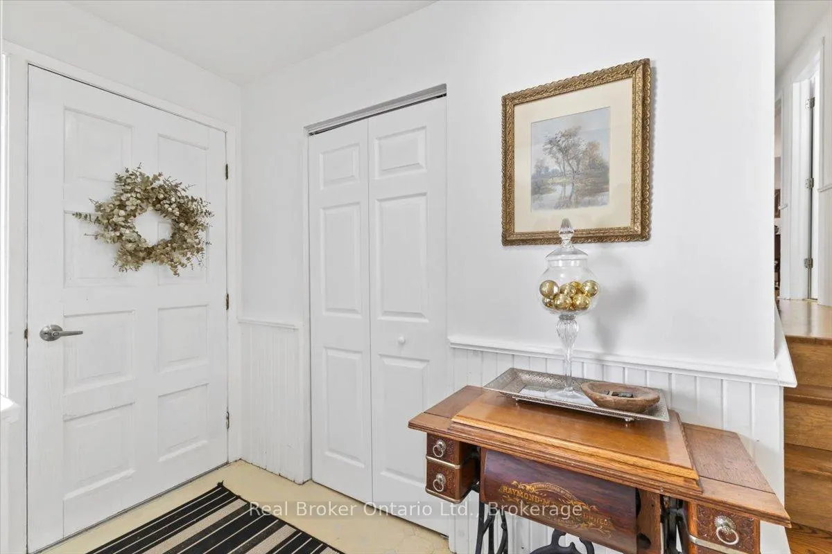 Photo 11 of 109 Miller Crescent, Minto — HOMEH