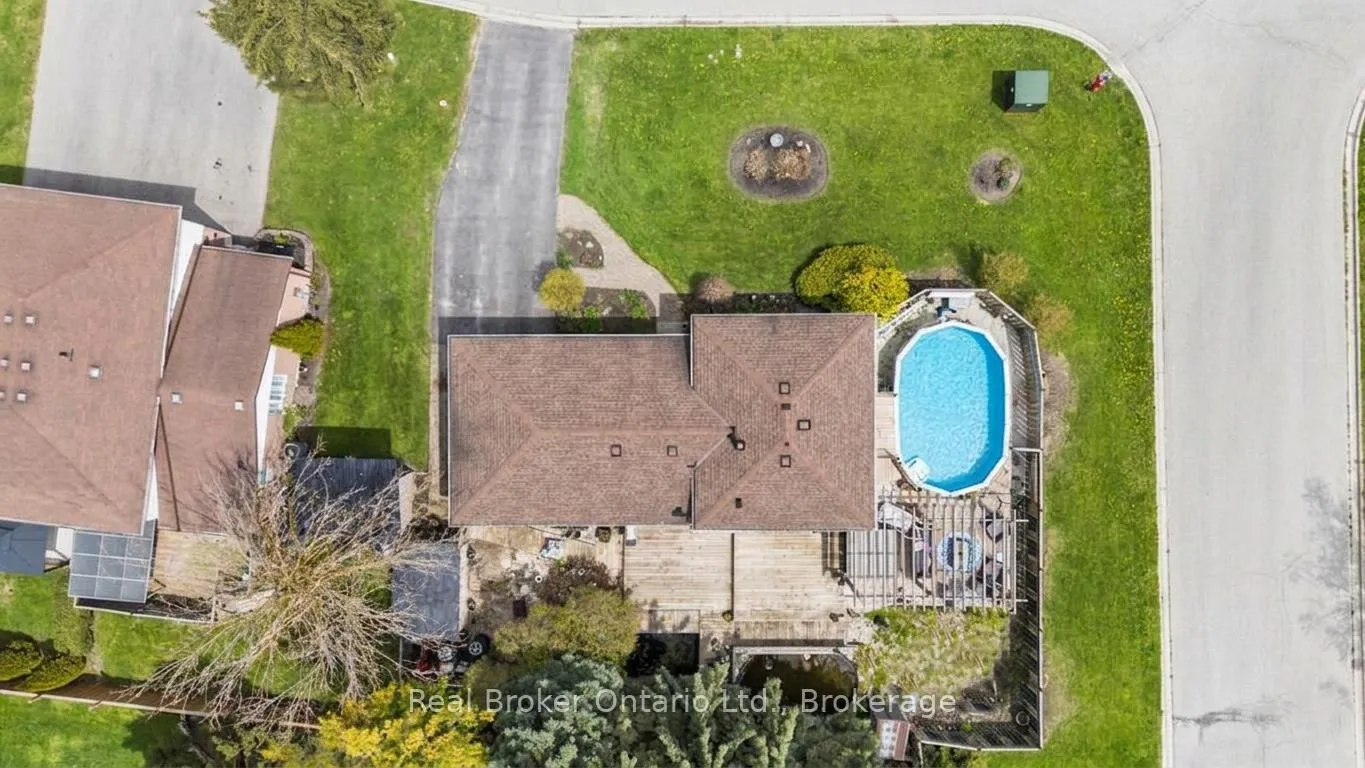 Photo 47 of 109 Miller Crescent, Minto — HOMEH