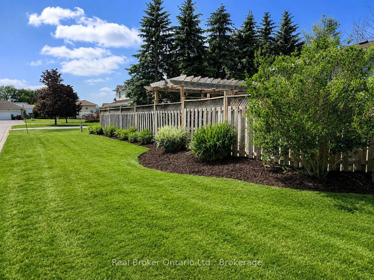 Photo 42 of 109 Miller Crescent, Minto — HOMEH