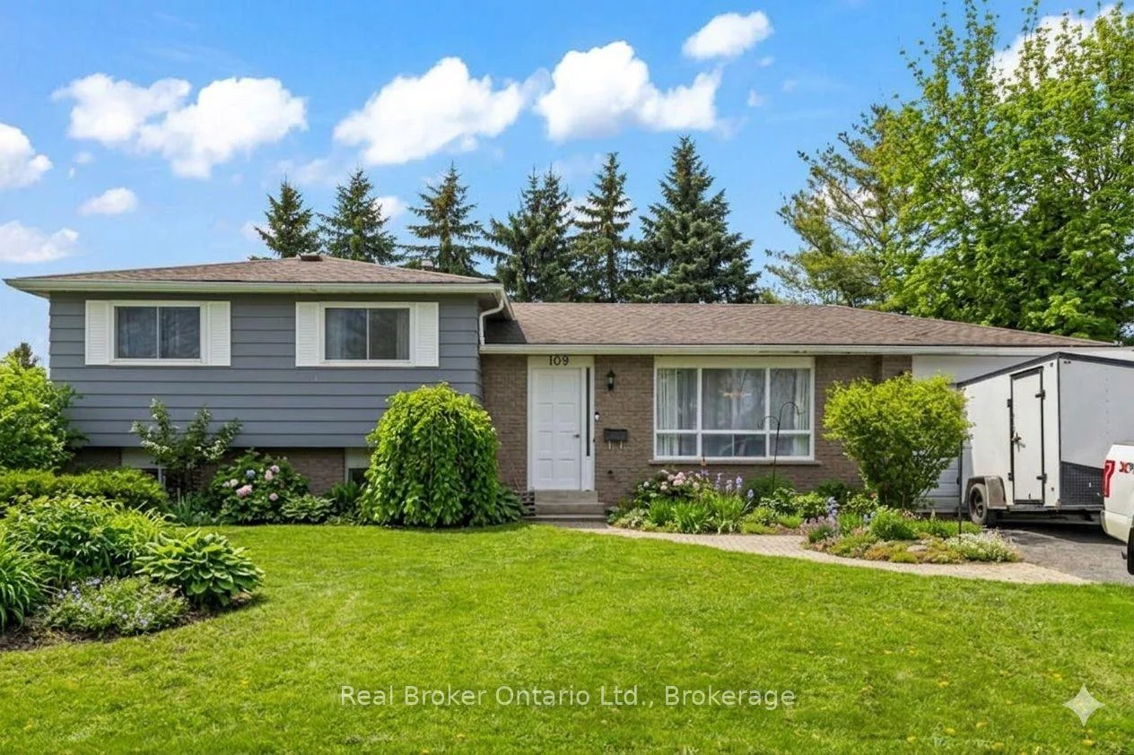 Photo 4 of 109 Miller Crescent, Minto — HOMEH