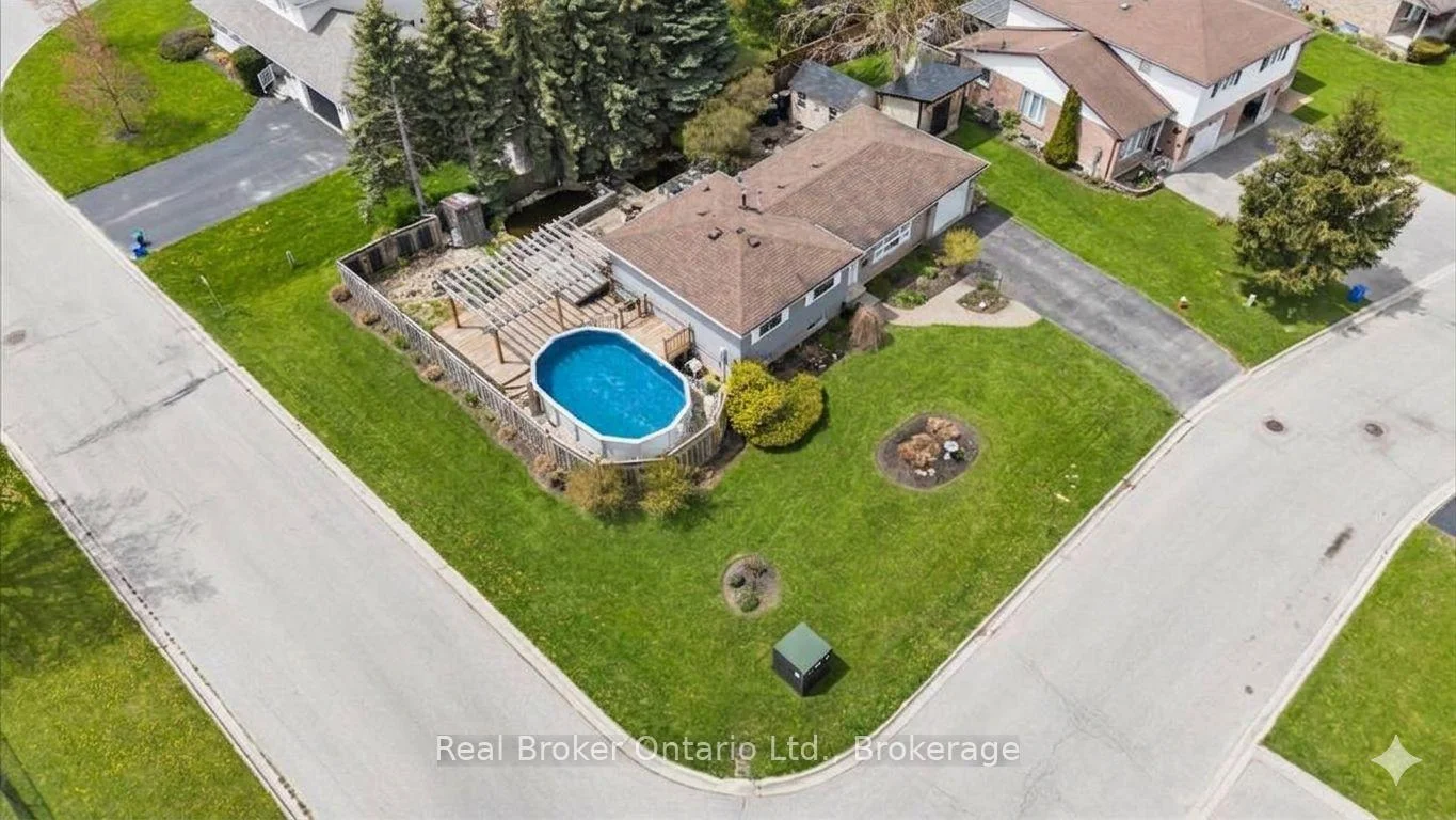 Photo 6 of 109 Miller Crescent, Minto — HOMEH