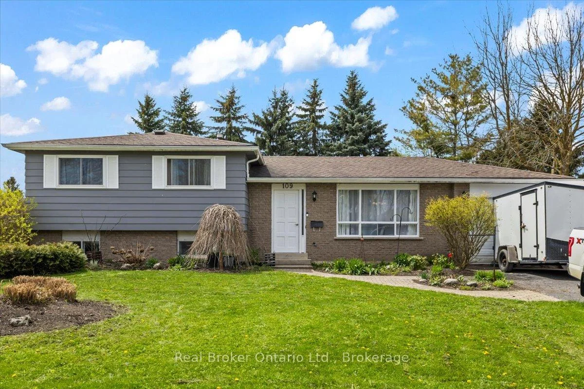 Photo 15 of 109 Miller Crescent, Minto — HOMEH