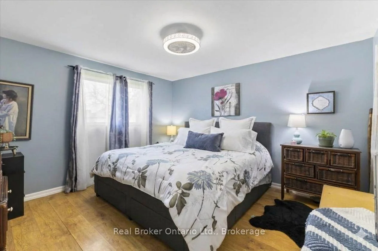 Photo 24 of 109 Miller Crescent, Minto — HOMEH