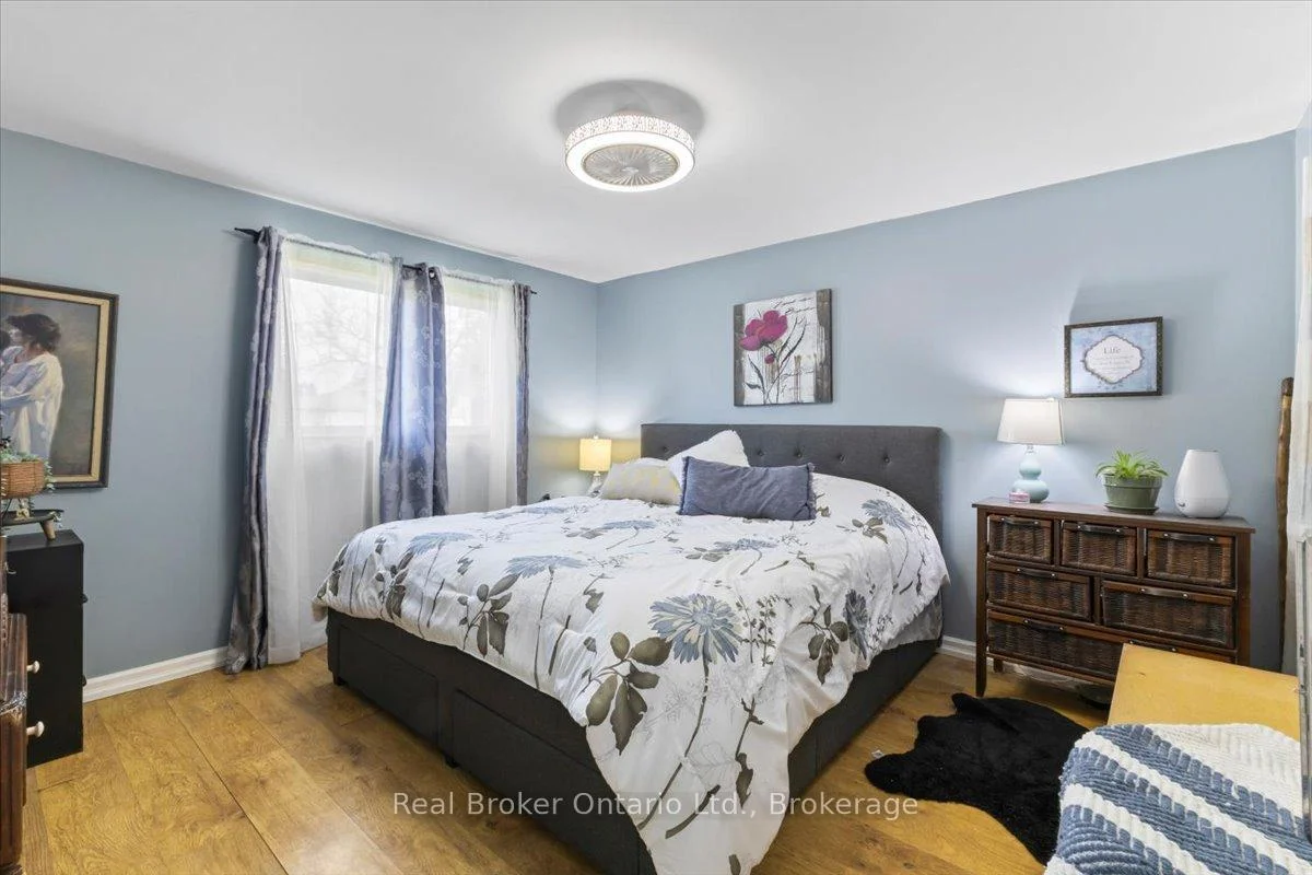 Photo 30 of 109 Miller Crescent, Minto — HOMEH