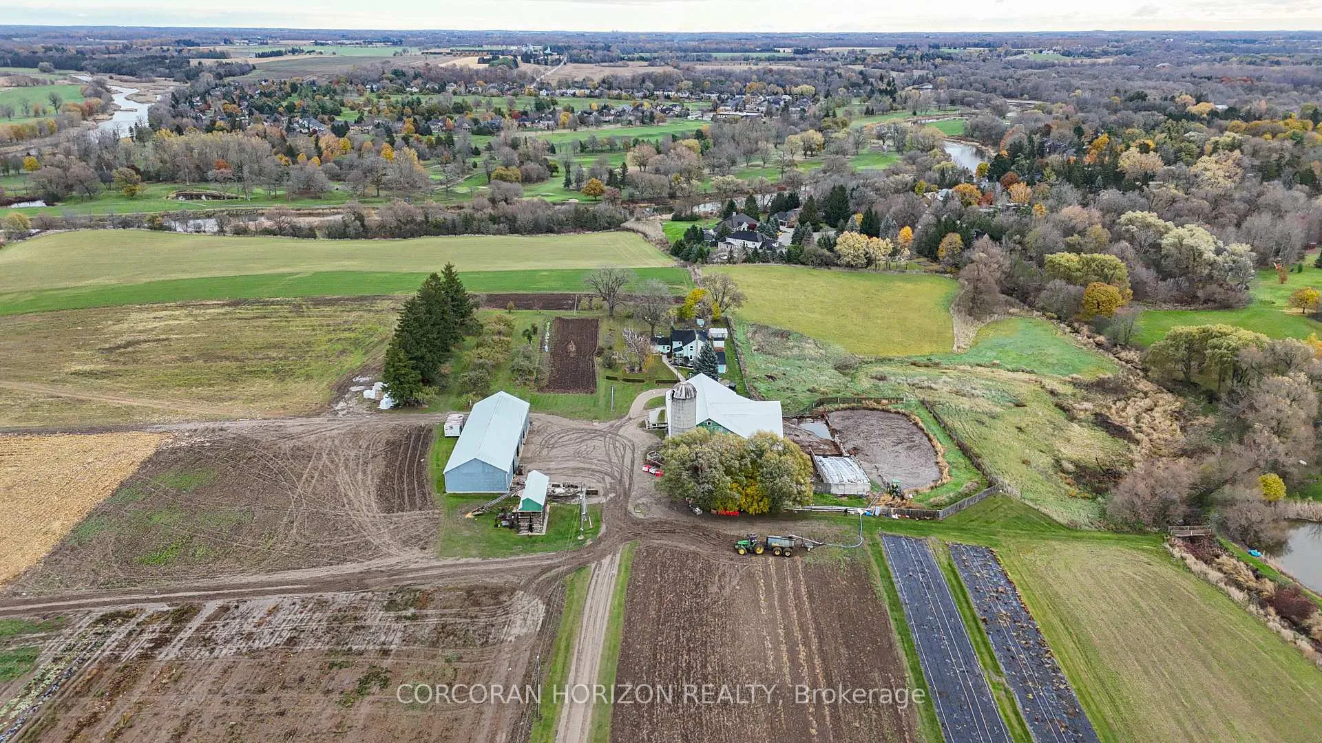 Photo 10 of 1183 Northfield Drive E, Woolwich — HOMEH