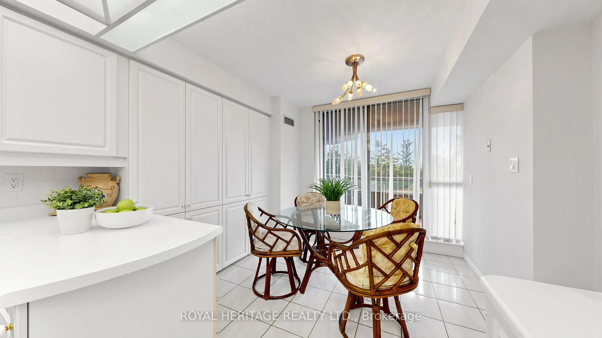 Photo 10 of Unit 314, 610 Bullock Drive, Markham, Markville — HOMEH