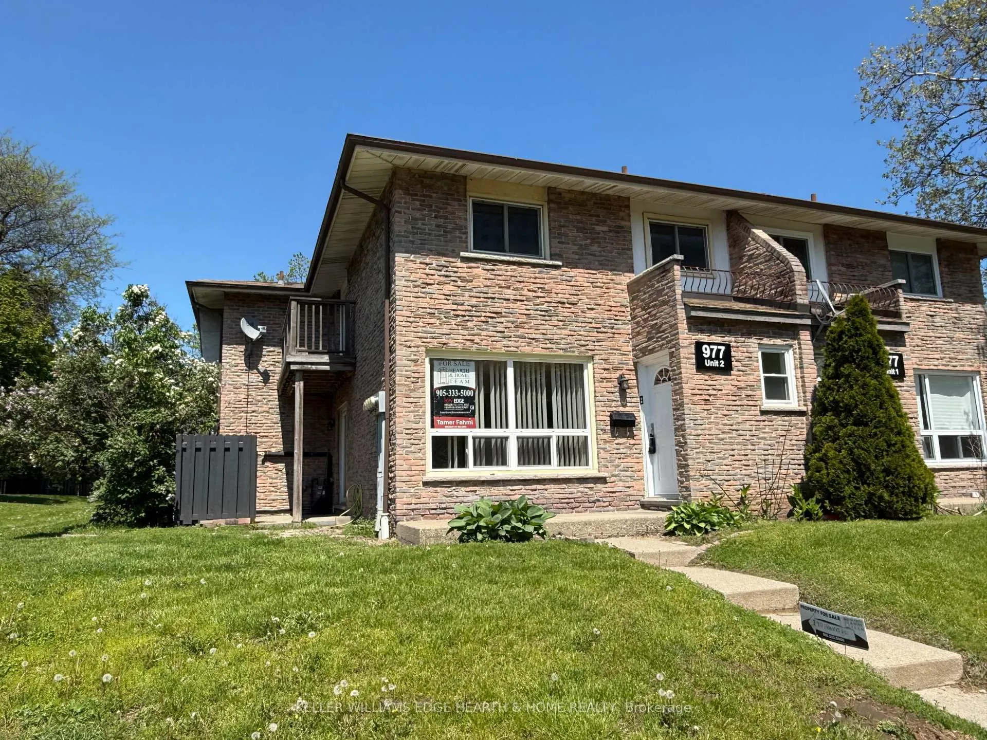 Photo 2 of Unit 2, 977 Francis Road, Burlington, LaSalle — HOMEH