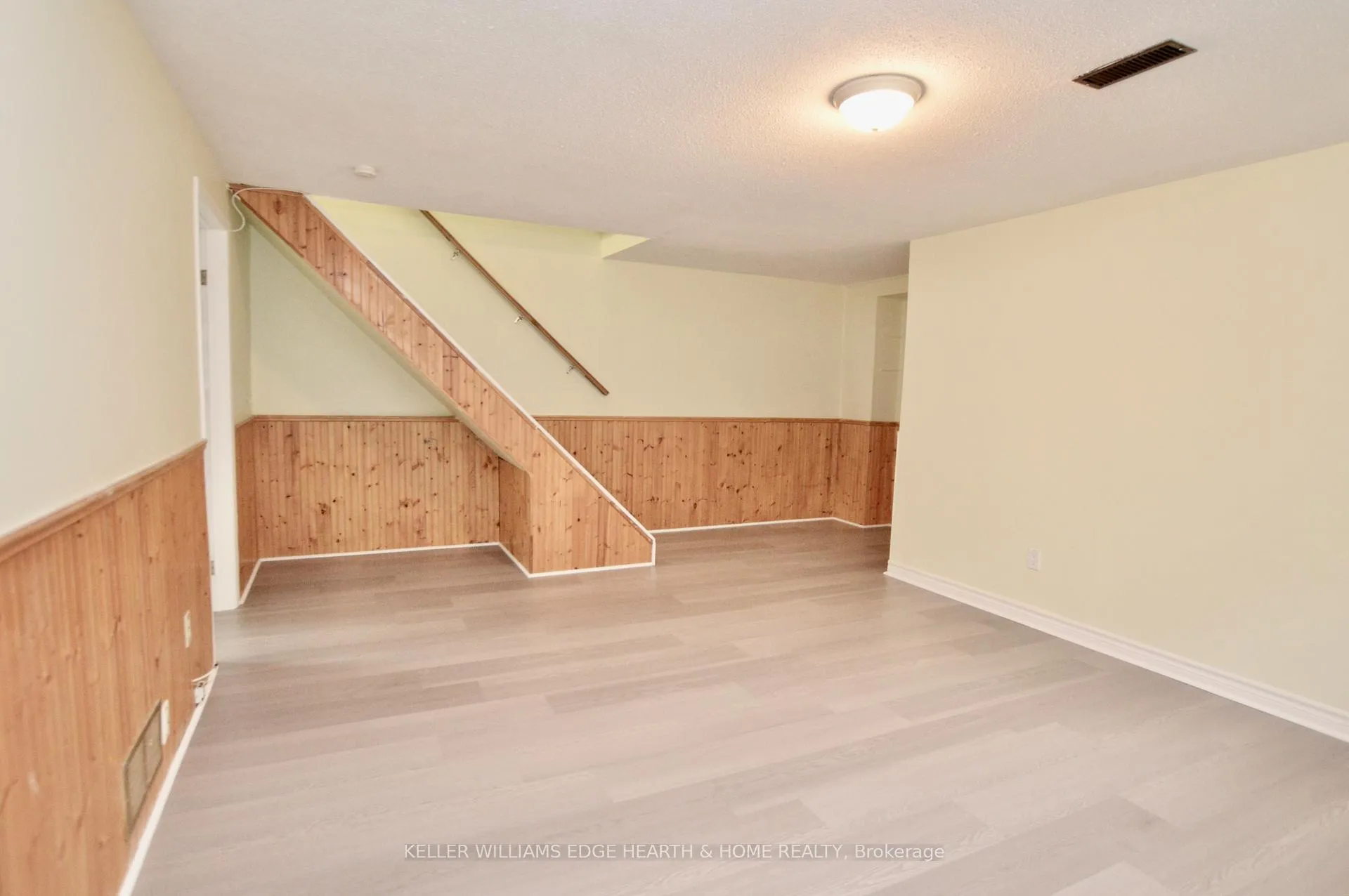 Photo 25 of Unit 2, 977 Francis Road, Burlington, LaSalle — HOMEH