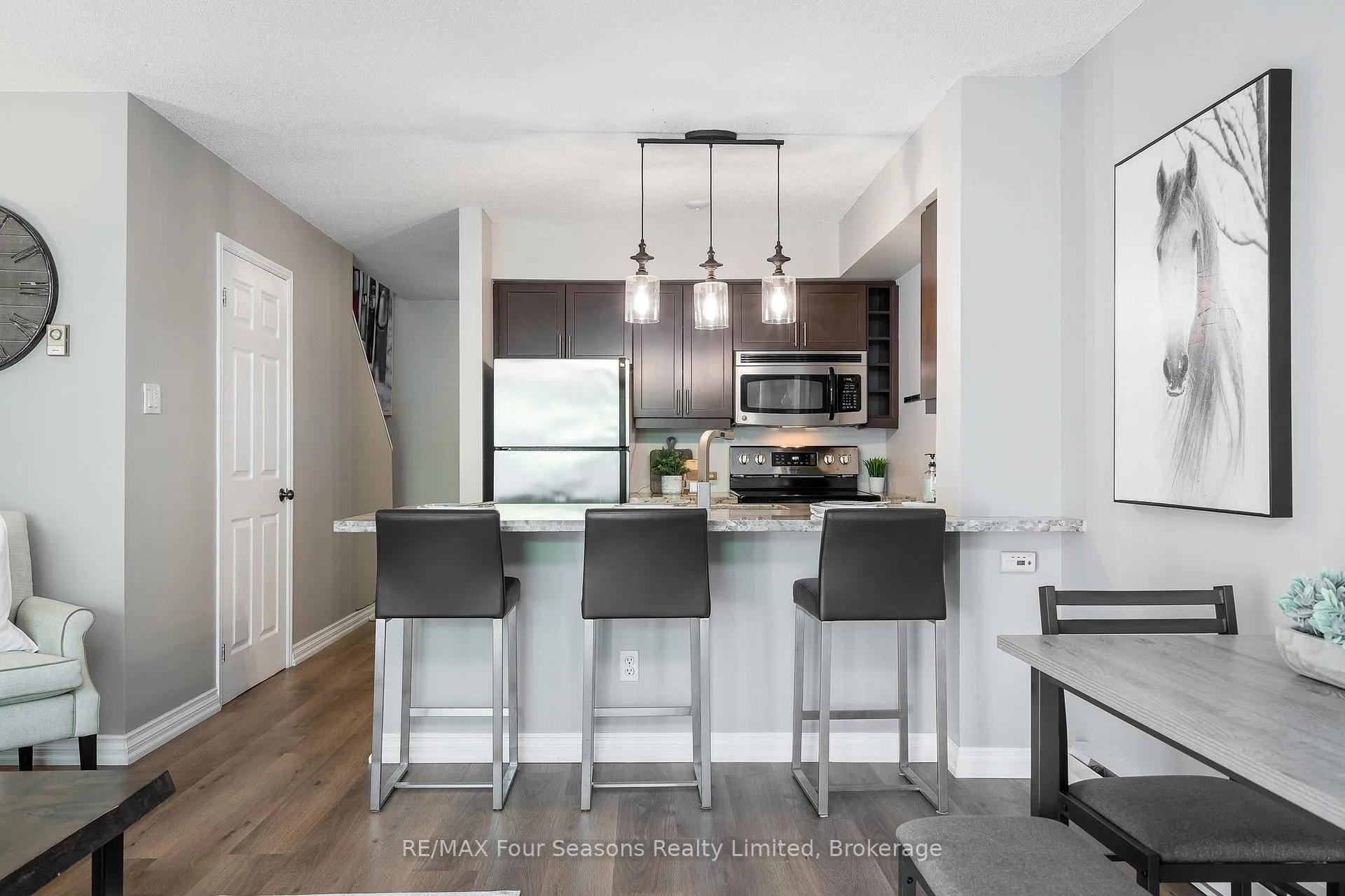 Photo 11 of 373 Mariners Way, Collingwood — HOMEH