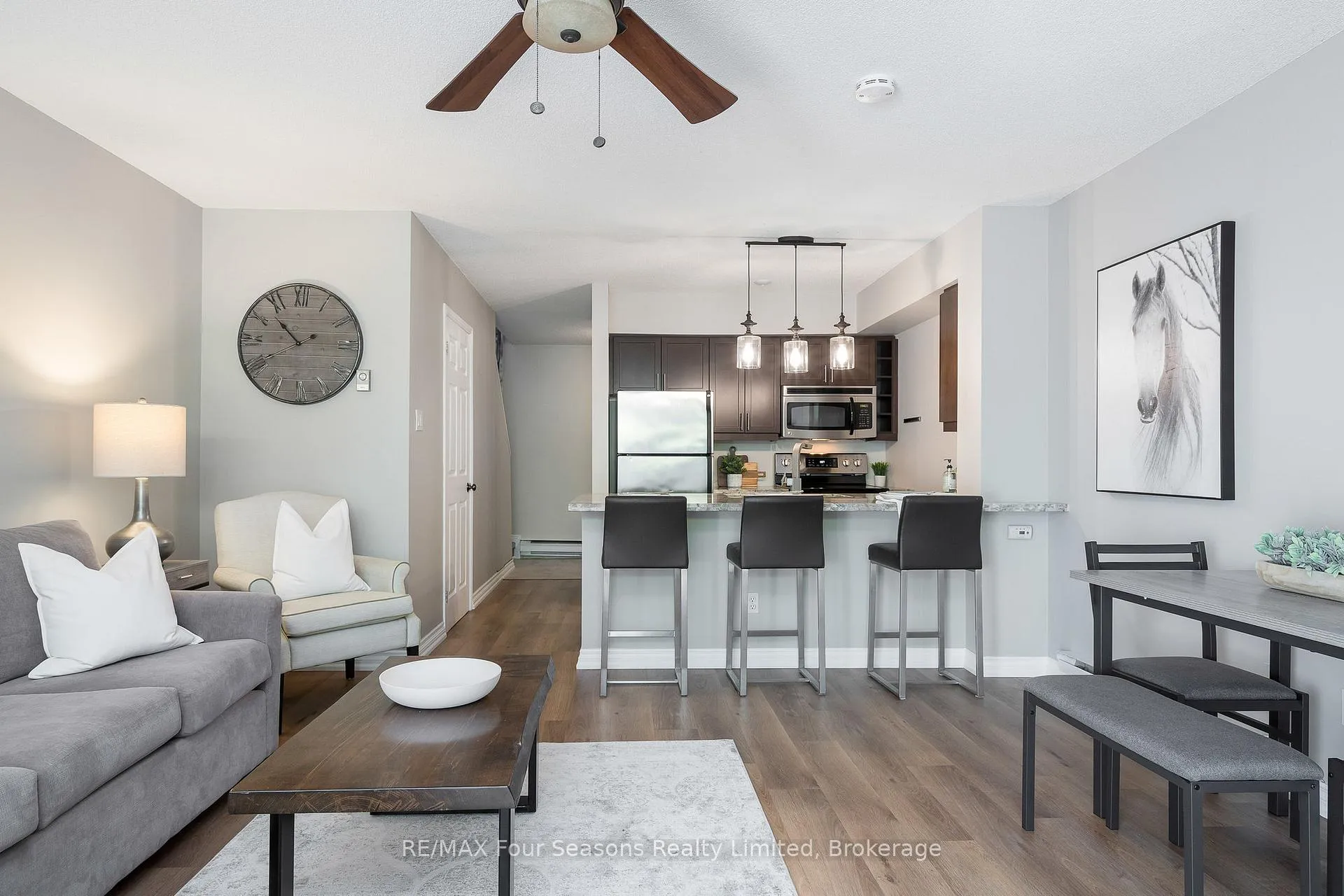 Photo 12 of 373 Mariners Way, Collingwood — HOMEH