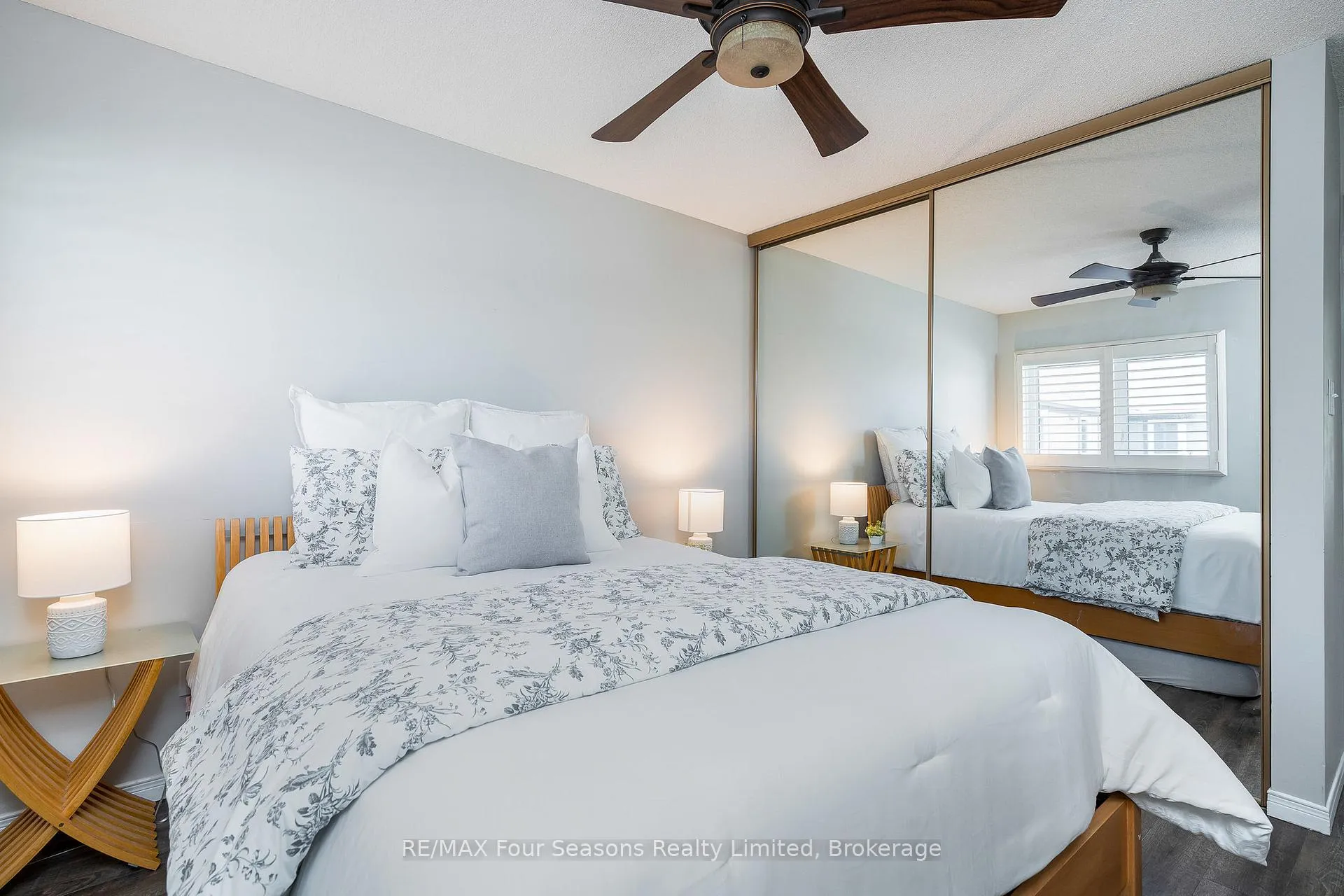 Photo 17 of 373 Mariners Way, Collingwood — HOMEH