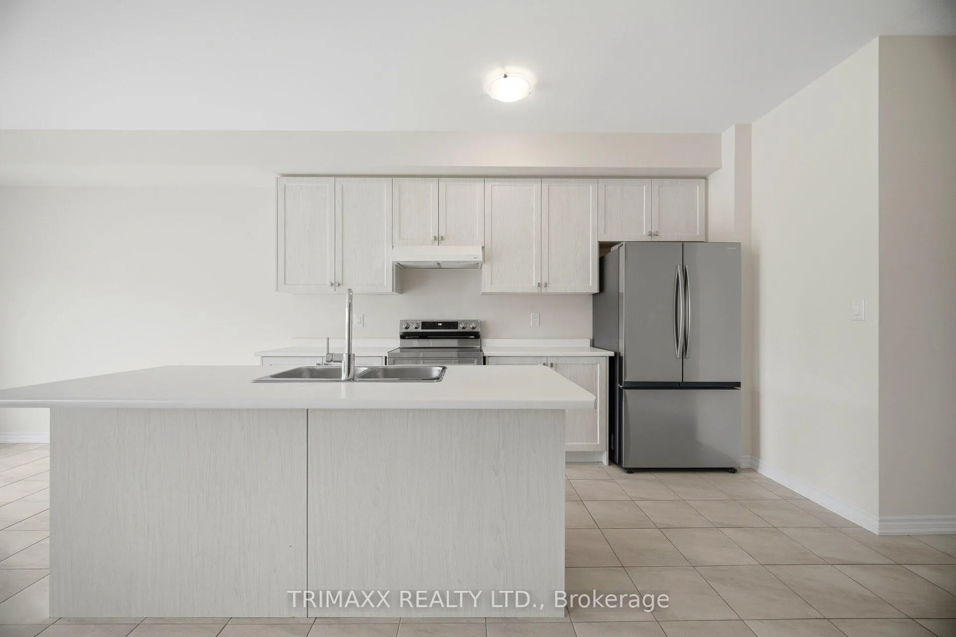 Photo 8 of 275 Vanilla Trail, Thorold, Rolling Meadows — HOMEH