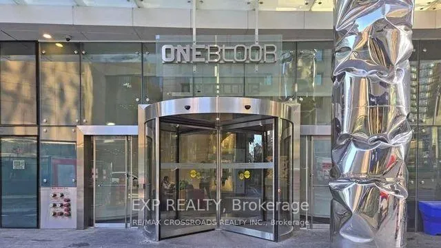 Photo 2 of Unit 1, 1 Bloor Street, Toronto, Church-Yonge Corridor — HOMEH