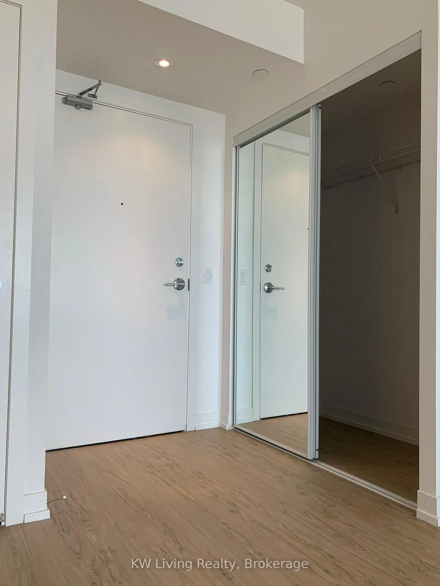 Photo 5 of Unit 4311, 85 Wood Street, Toronto, Church-Yonge Corridor — HOMEH