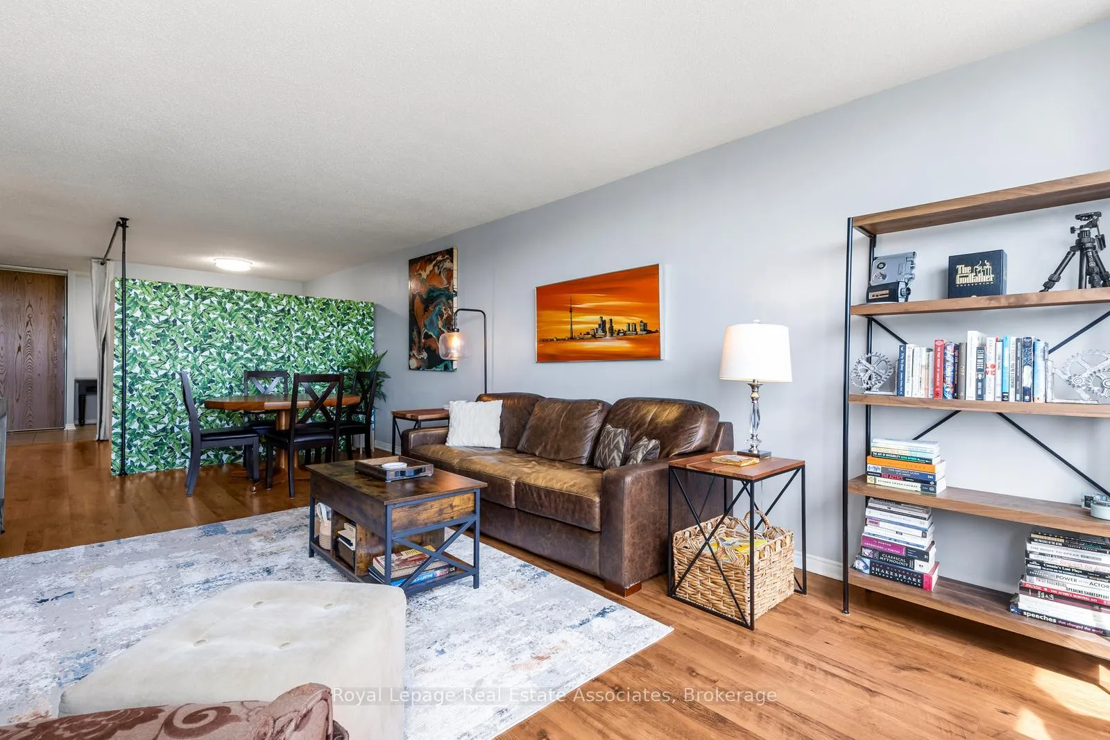 Photo 11 of Unit 1502, 55 Green Valley Drive, Kitchener, Pioneer Park — HOMEH