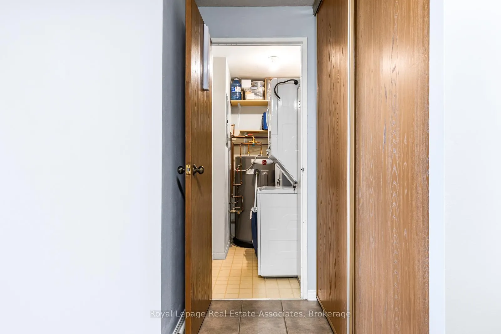 Photo 23 of Unit 1502, 55 Green Valley Drive, Kitchener, Pioneer Park — HOMEH