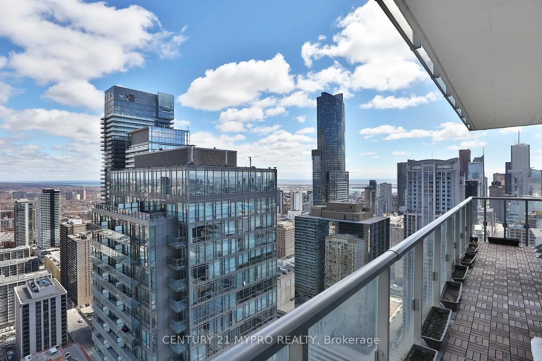Photo 17 of Unit 4508, 832 Bay Street, Toronto, Bay Street Corridor — HOMEH