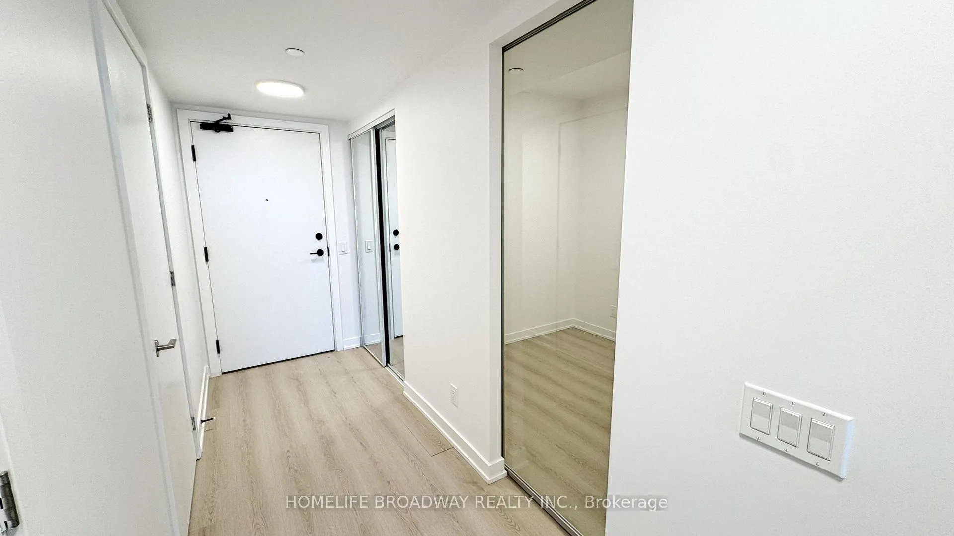 Photo 11 of Unit 1505, 100 Queen Street E, Toronto, Church-Yonge Corridor — HOMEH
