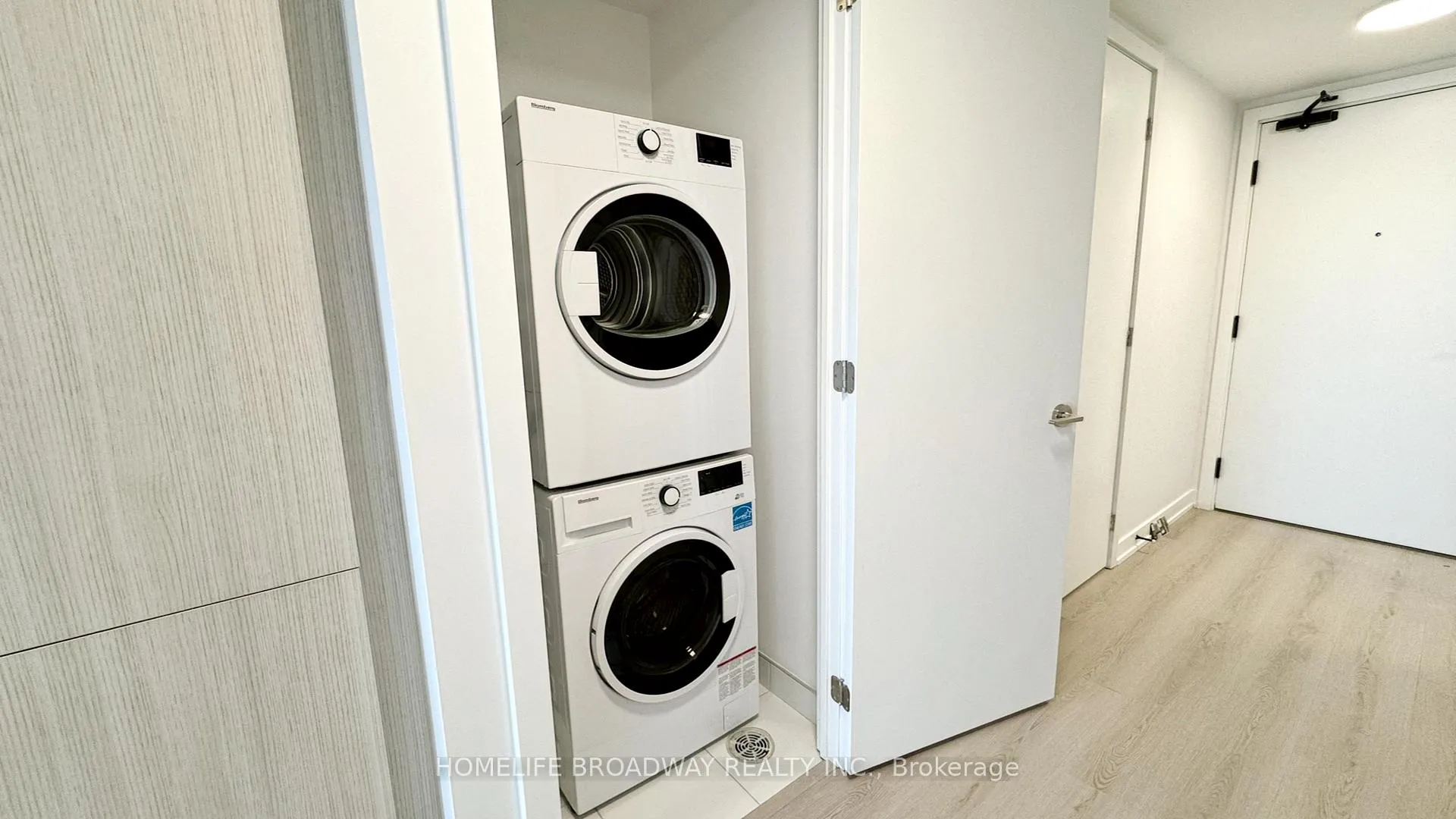 Photo 17 of Unit 1505, 100 Queen Street E, Toronto, Church-Yonge Corridor — HOMEH