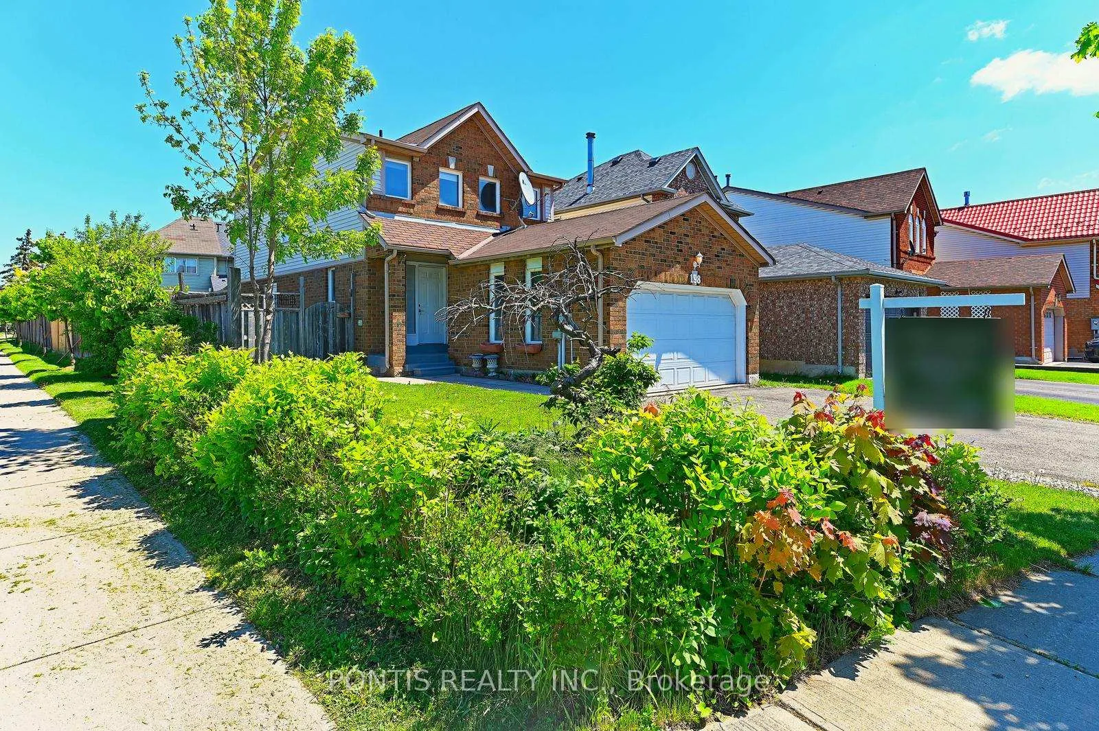 Front of 198 Moffatt Avenue
