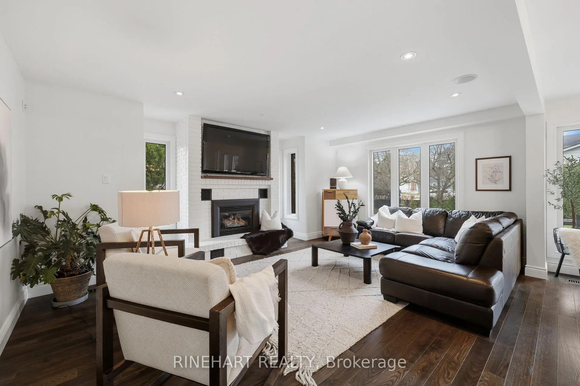 Photo 12 of 36 Redford Road, London, North B — HOMEH