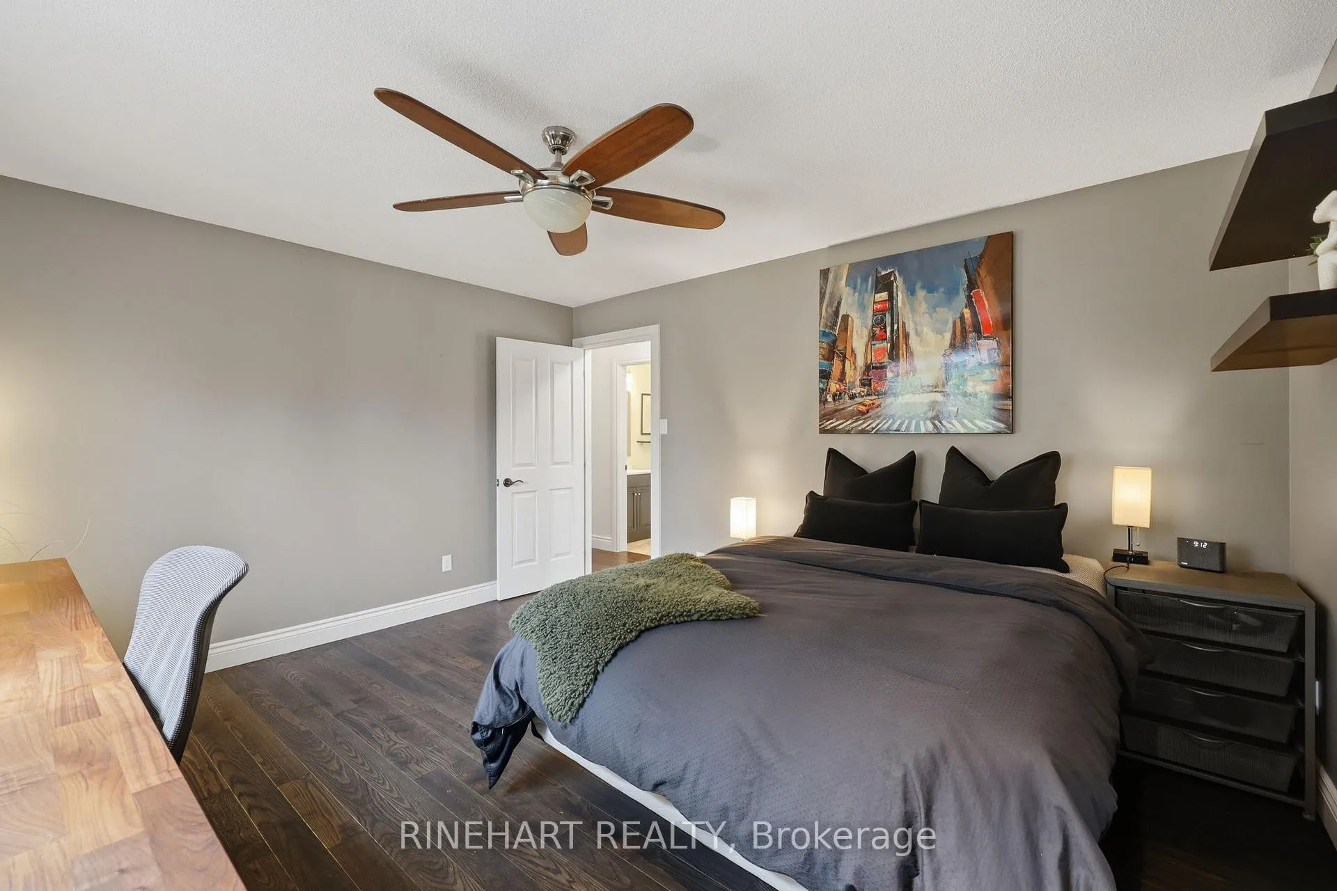 Photo 31 of 36 Redford Road, London, North B — HOMEH