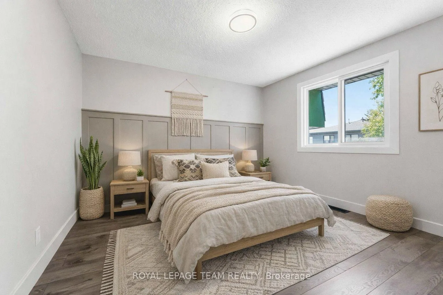 Photo 19 of Unit 2, 204 Donald Street, Ottawa, Overbrook/Castle Heights — HOMEH
