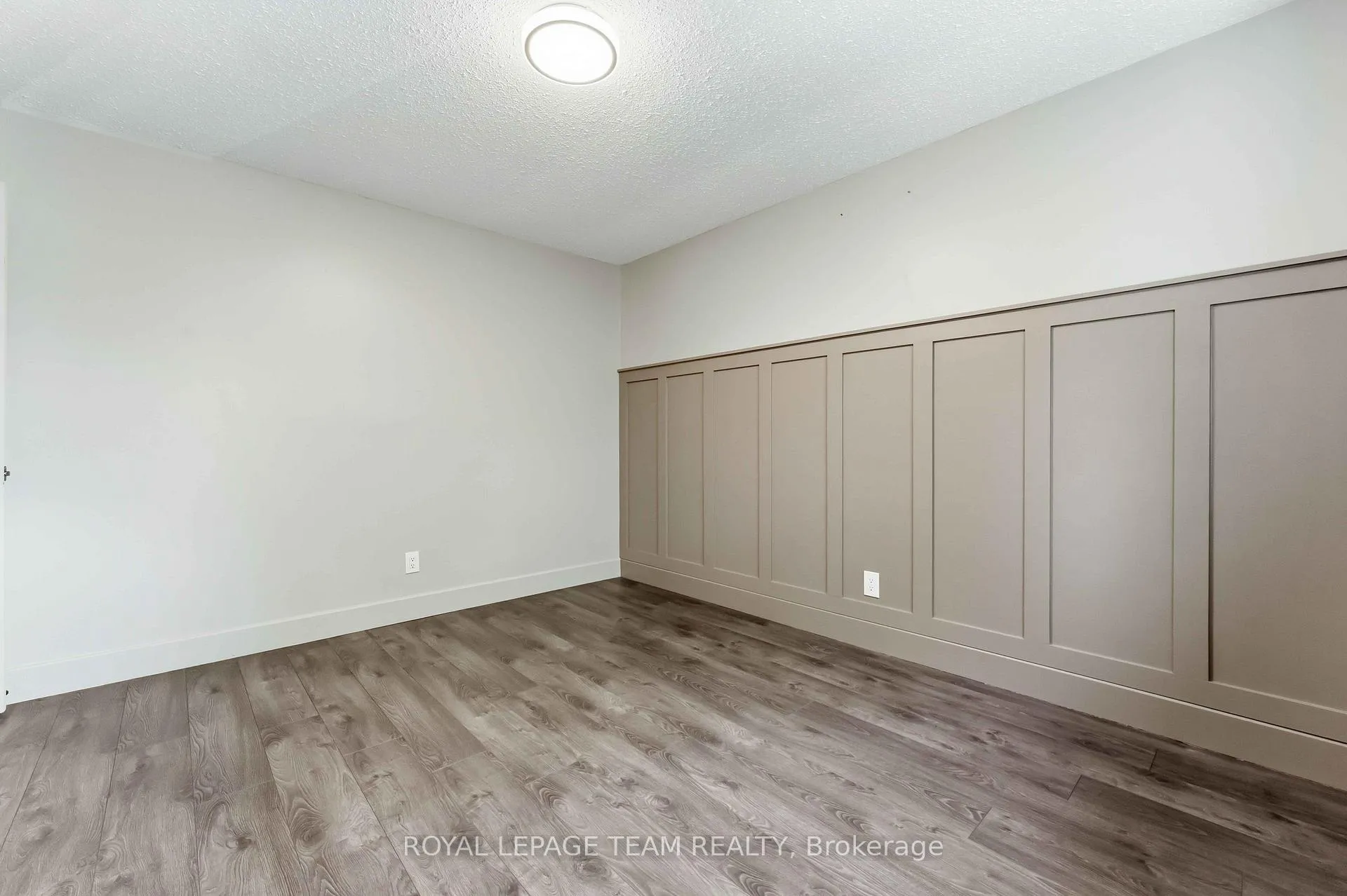 Photo 23 of Unit 2, 204 Donald Street, Ottawa, Overbrook/Castle Heights — HOMEH