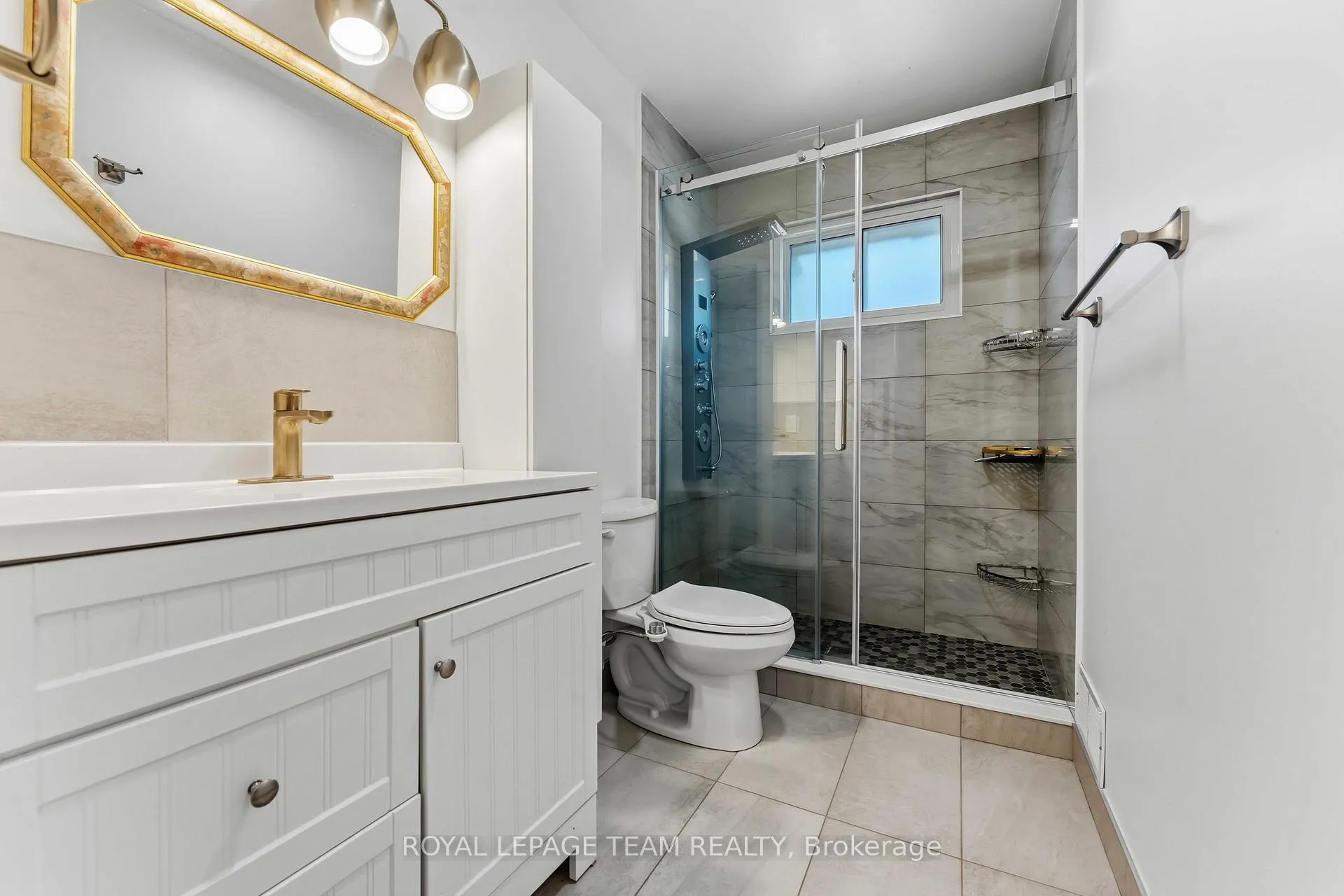 Photo 34 of Unit 2, 204 Donald Street, Ottawa, Overbrook/Castle Heights — HOMEH