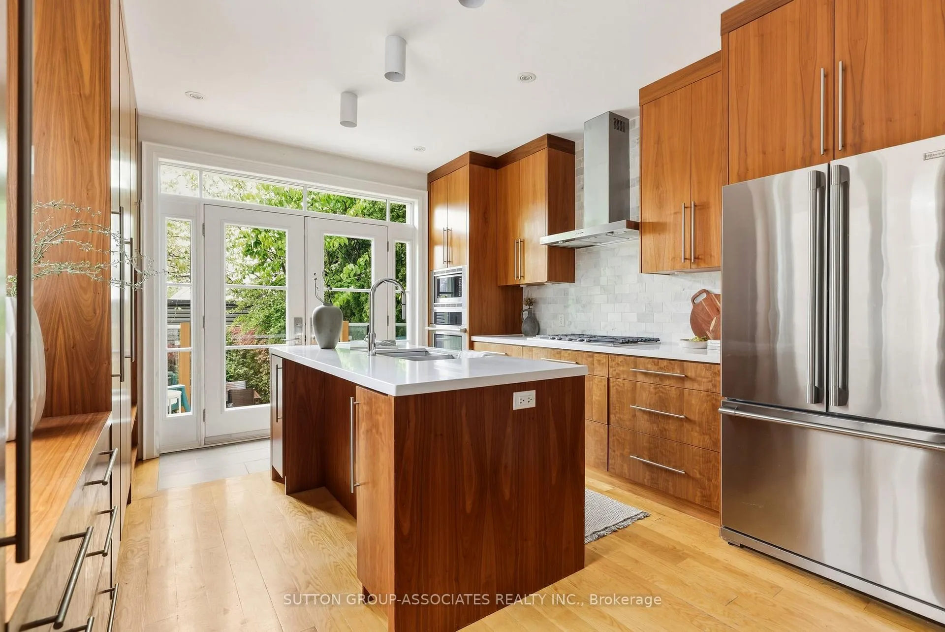 Photo 12 of 204 Beatrice Street, Toronto, Palmerston-Little Italy — HOMEH