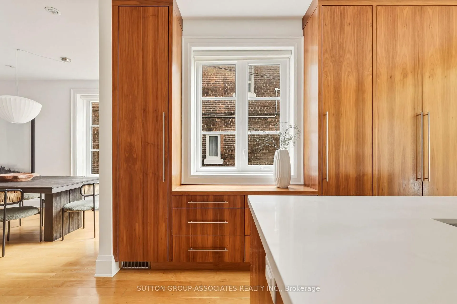 Photo 13 of 204 Beatrice Street, Toronto, Palmerston-Little Italy — HOMEH