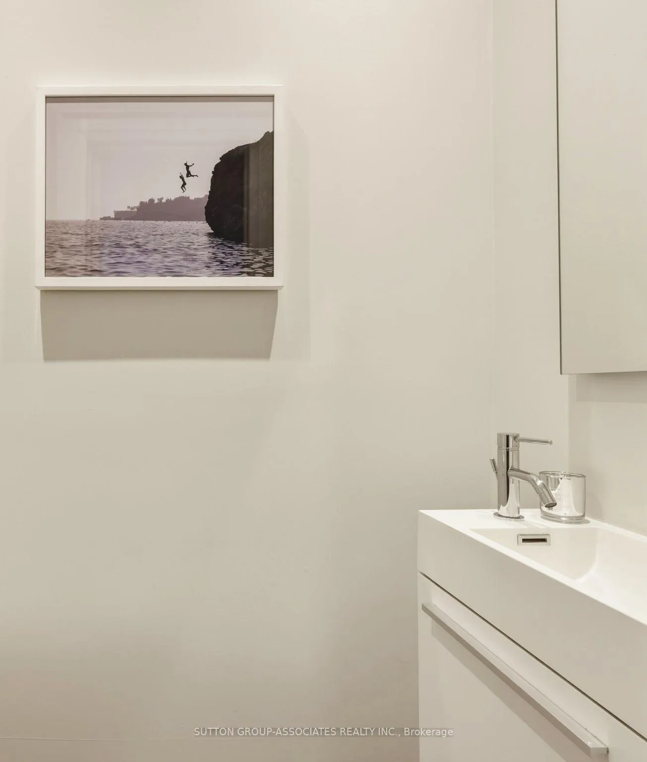 Photo 17 of 204 Beatrice Street, Toronto, Palmerston-Little Italy — HOMEH