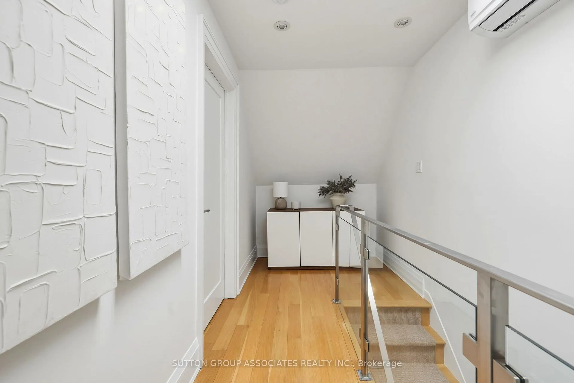 Photo 31 of 204 Beatrice Street, Toronto, Palmerston-Little Italy — HOMEH