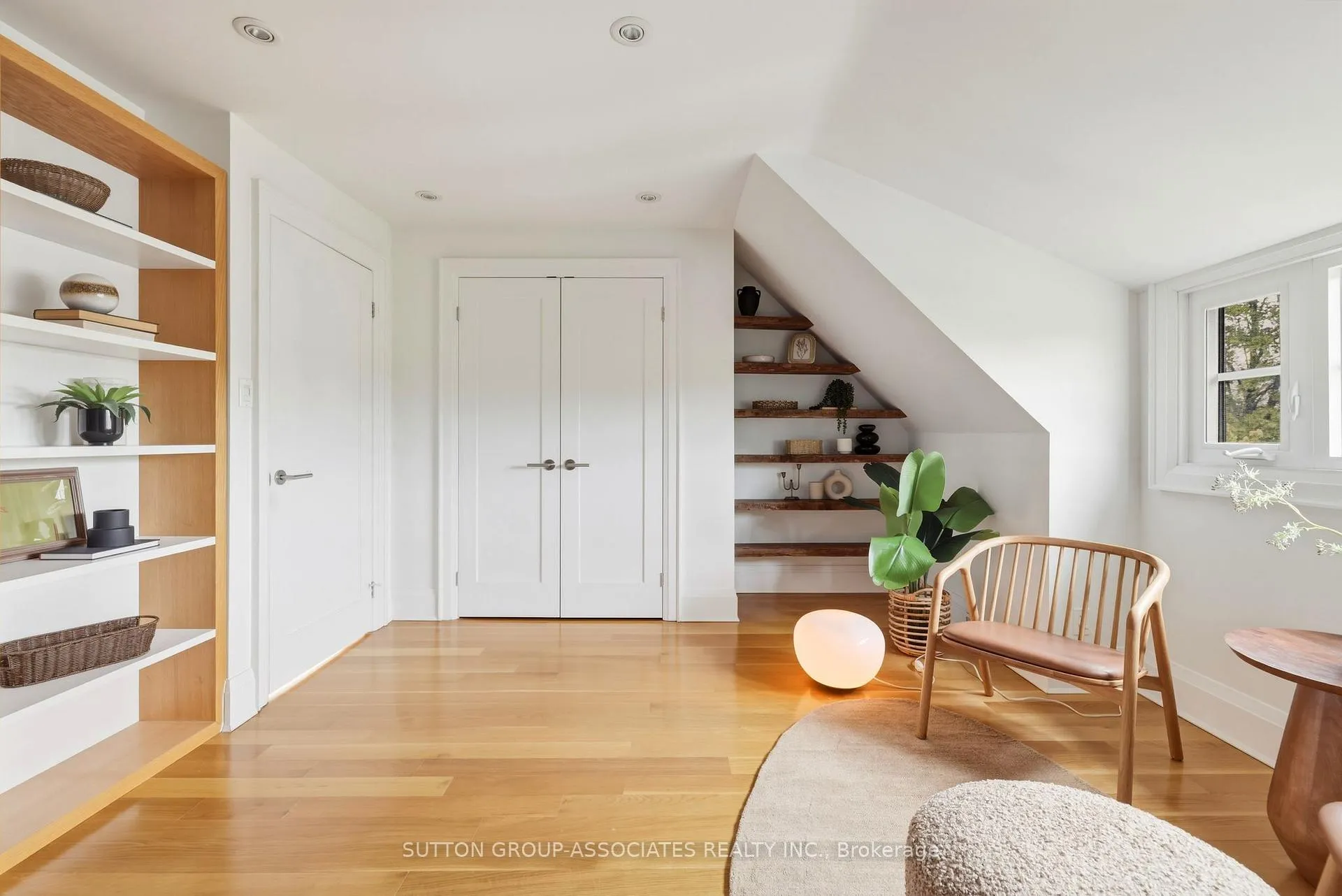 Photo 35 of 204 Beatrice Street, Toronto, Palmerston-Little Italy — HOMEH