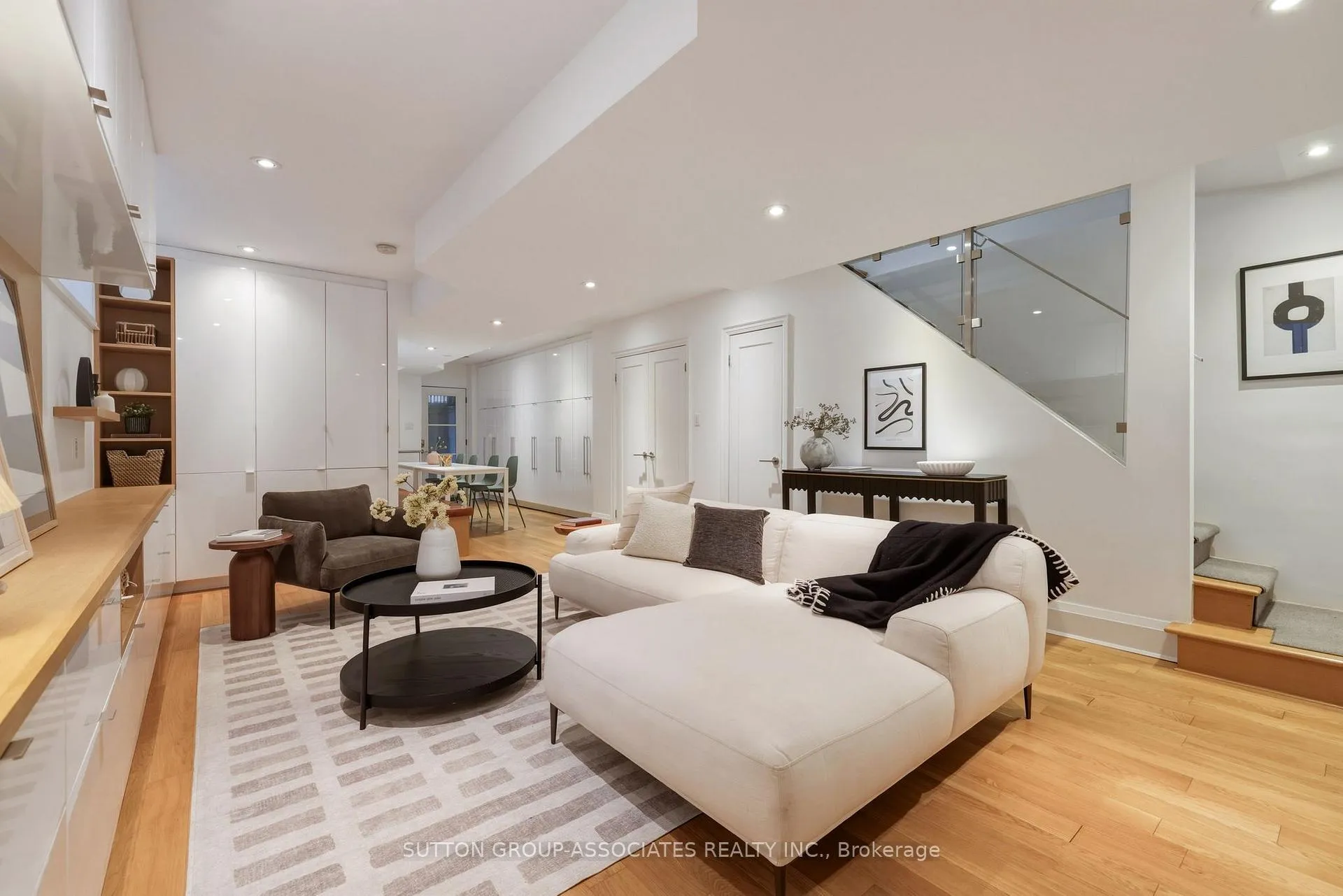 Photo 37 of 204 Beatrice Street, Toronto, Palmerston-Little Italy — HOMEH