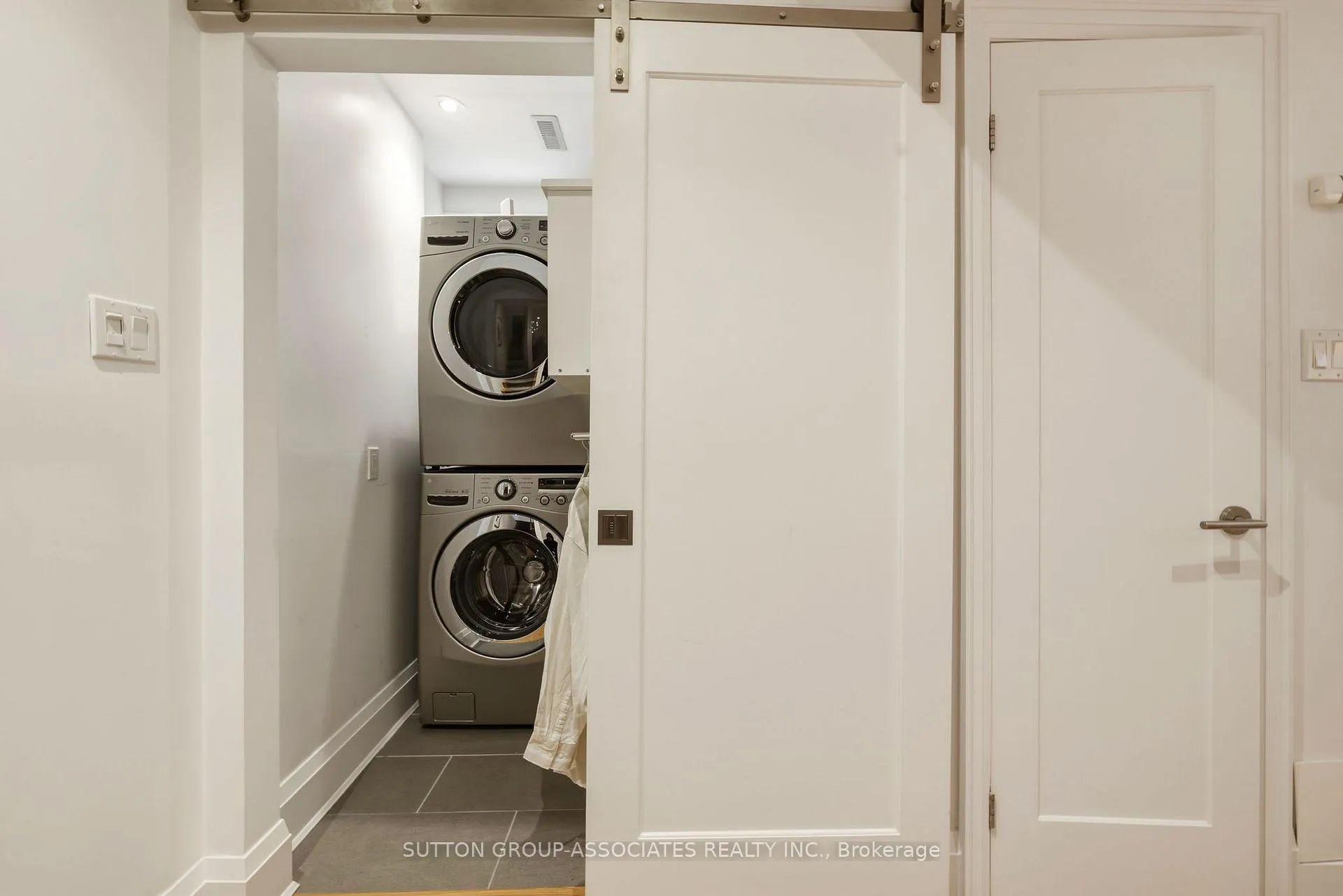 Photo 43 of 204 Beatrice Street, Toronto, Palmerston-Little Italy — HOMEH