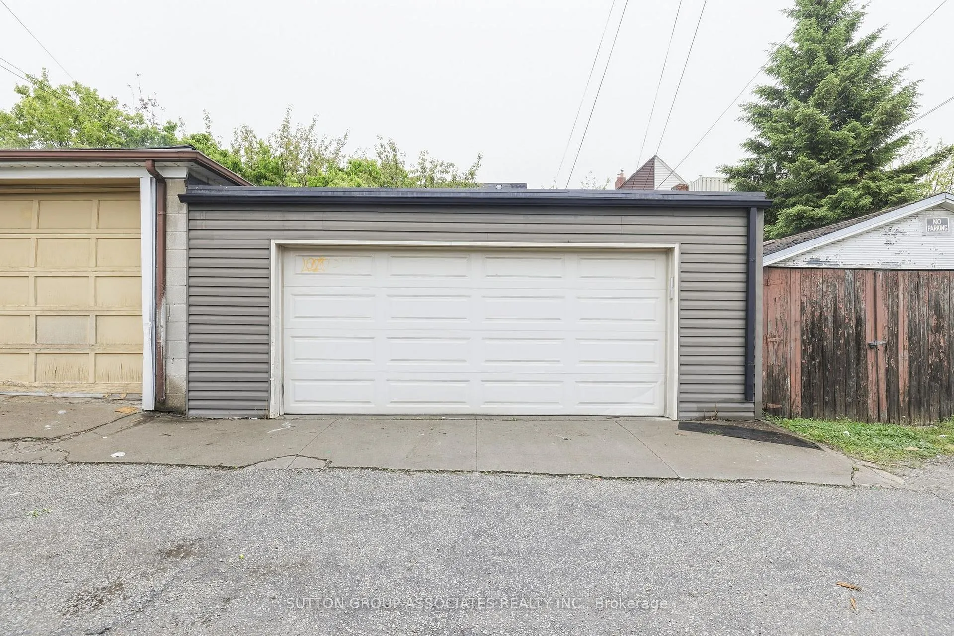Photo 49 of 204 Beatrice Street, Toronto, Palmerston-Little Italy — HOMEH
