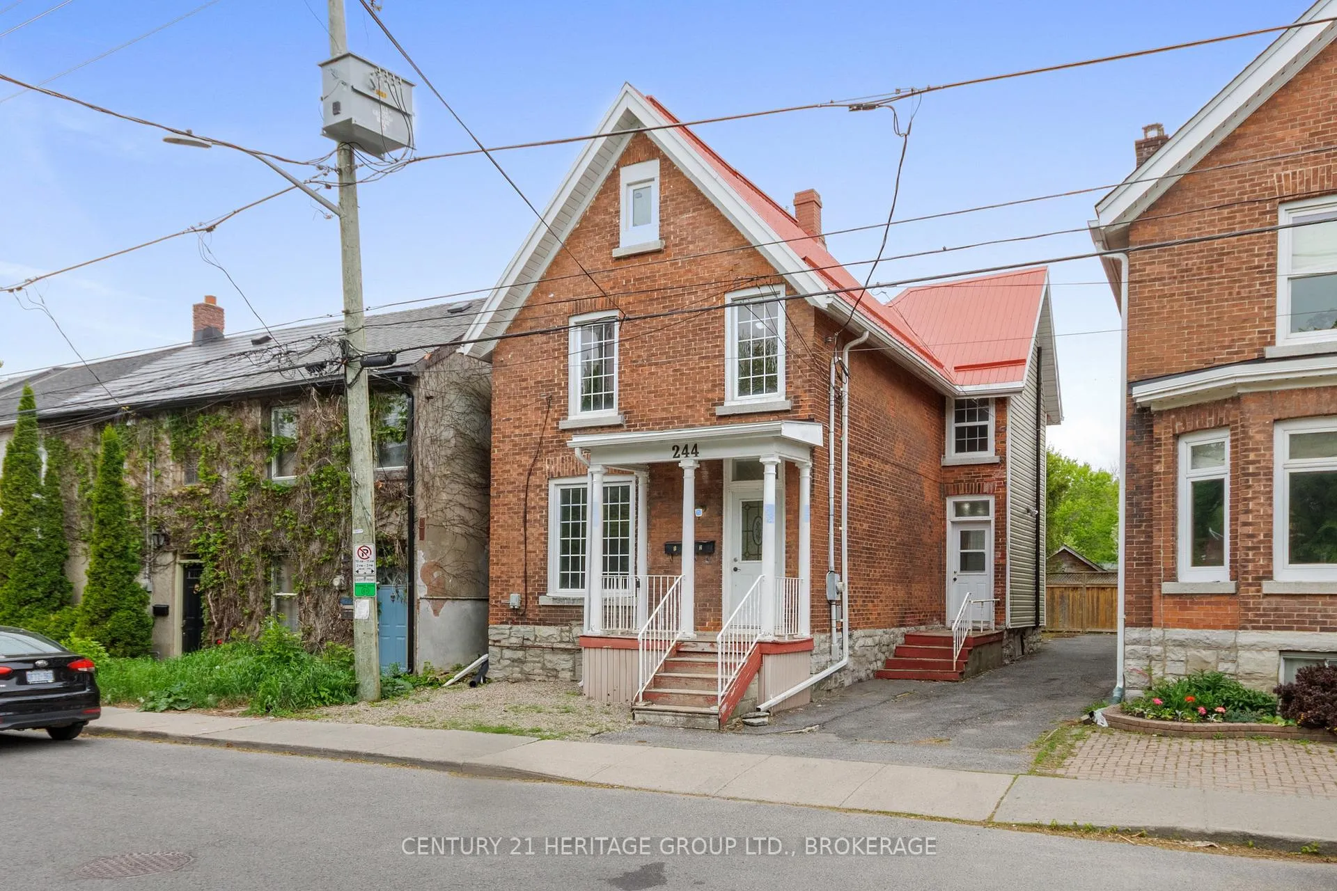 Front of 244 Sydenham Street