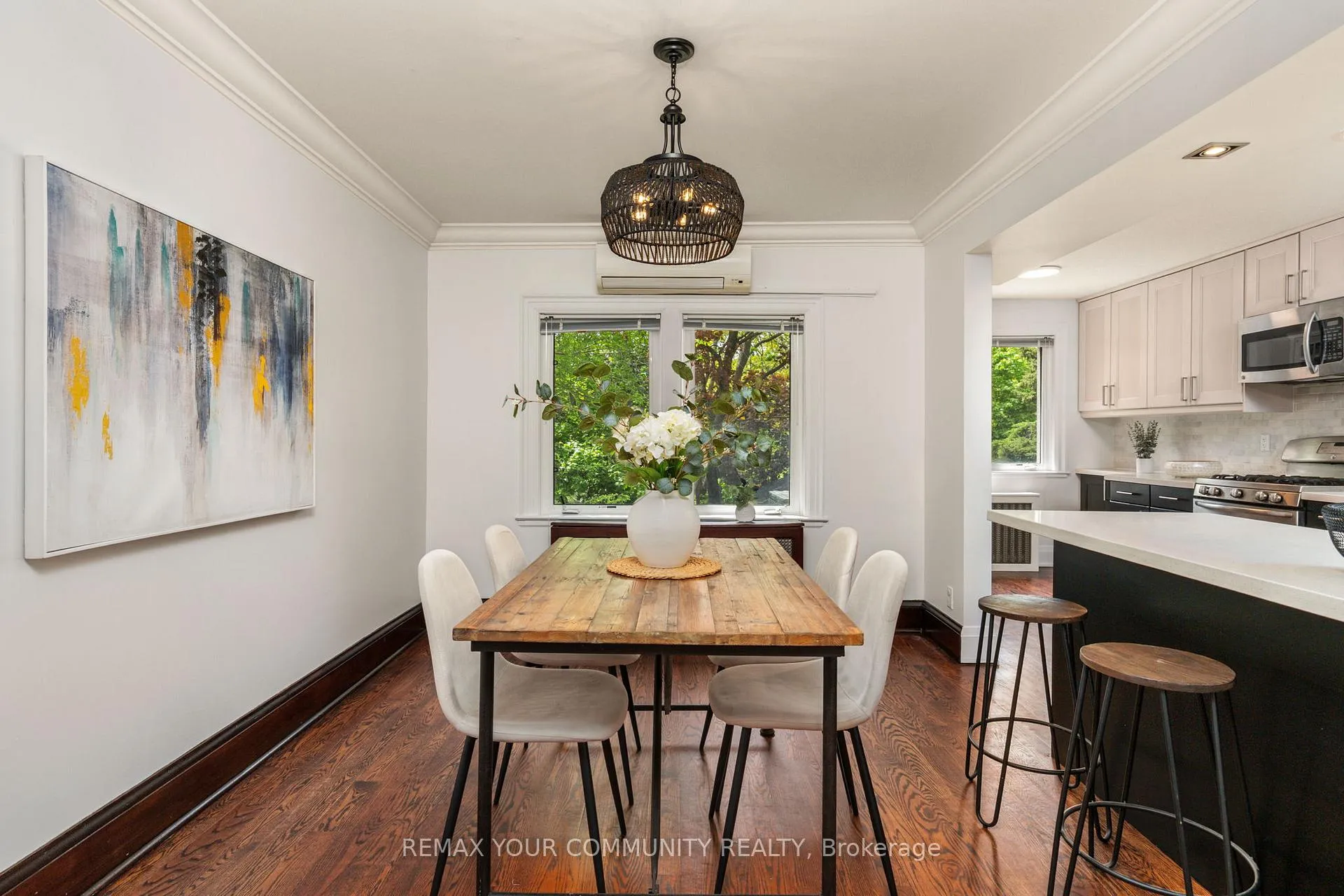 Photo 6 of 236 Ellis Avenue, Toronto, High Park-Swansea — HOMEH