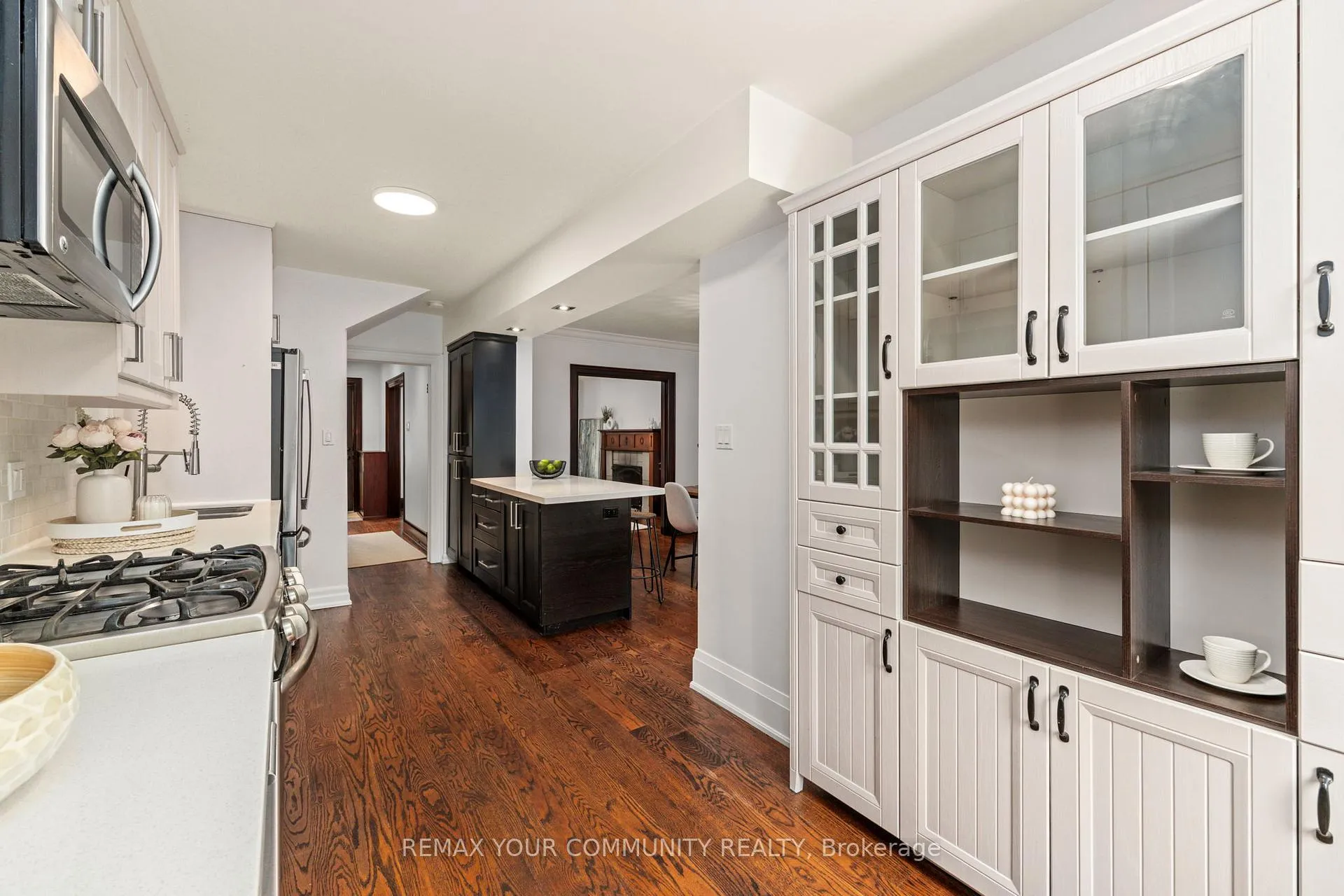 Photo 17 of 236 Ellis Avenue, Toronto, High Park-Swansea — HOMEH