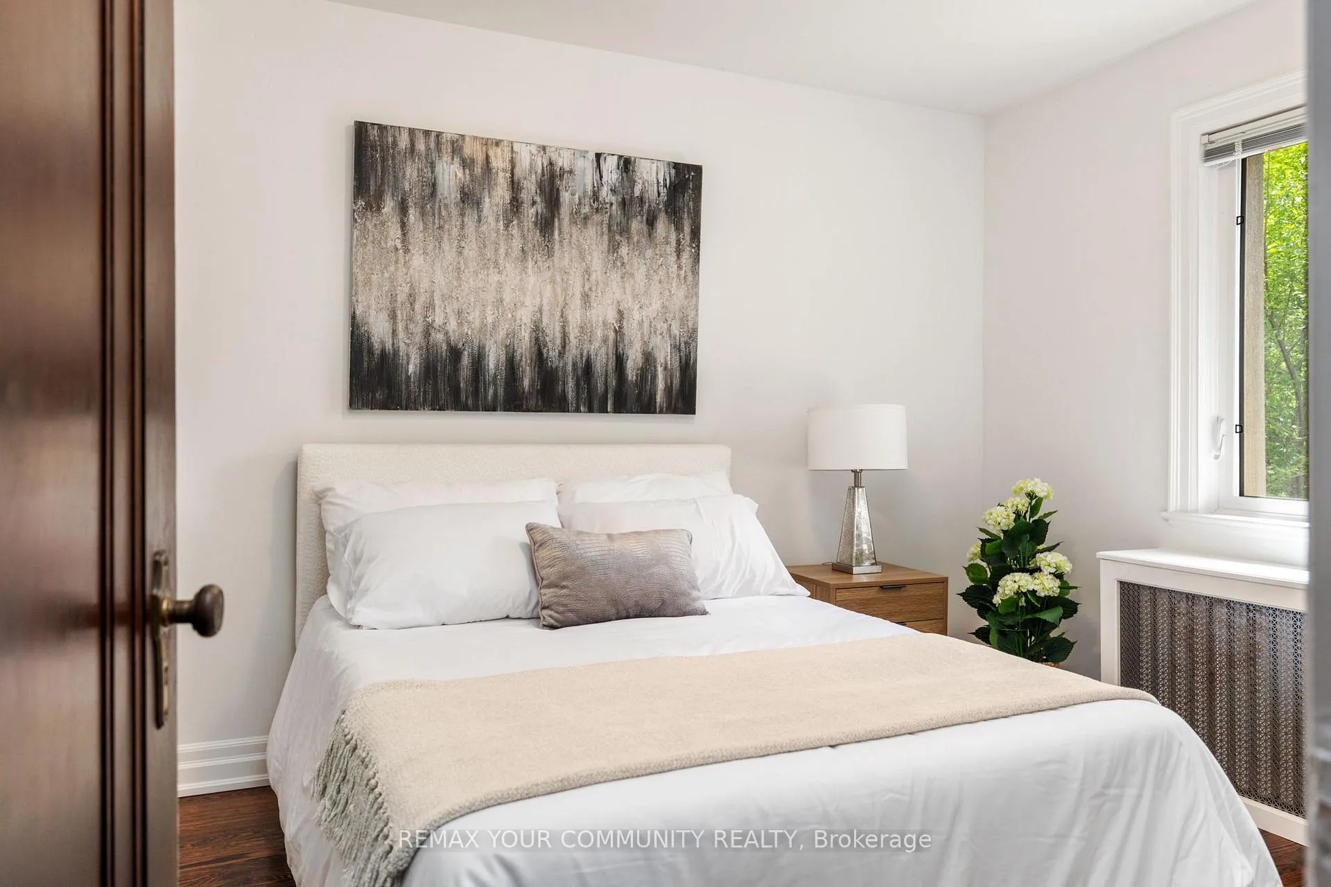 Photo 28 of 236 Ellis Avenue, Toronto, High Park-Swansea — HOMEH