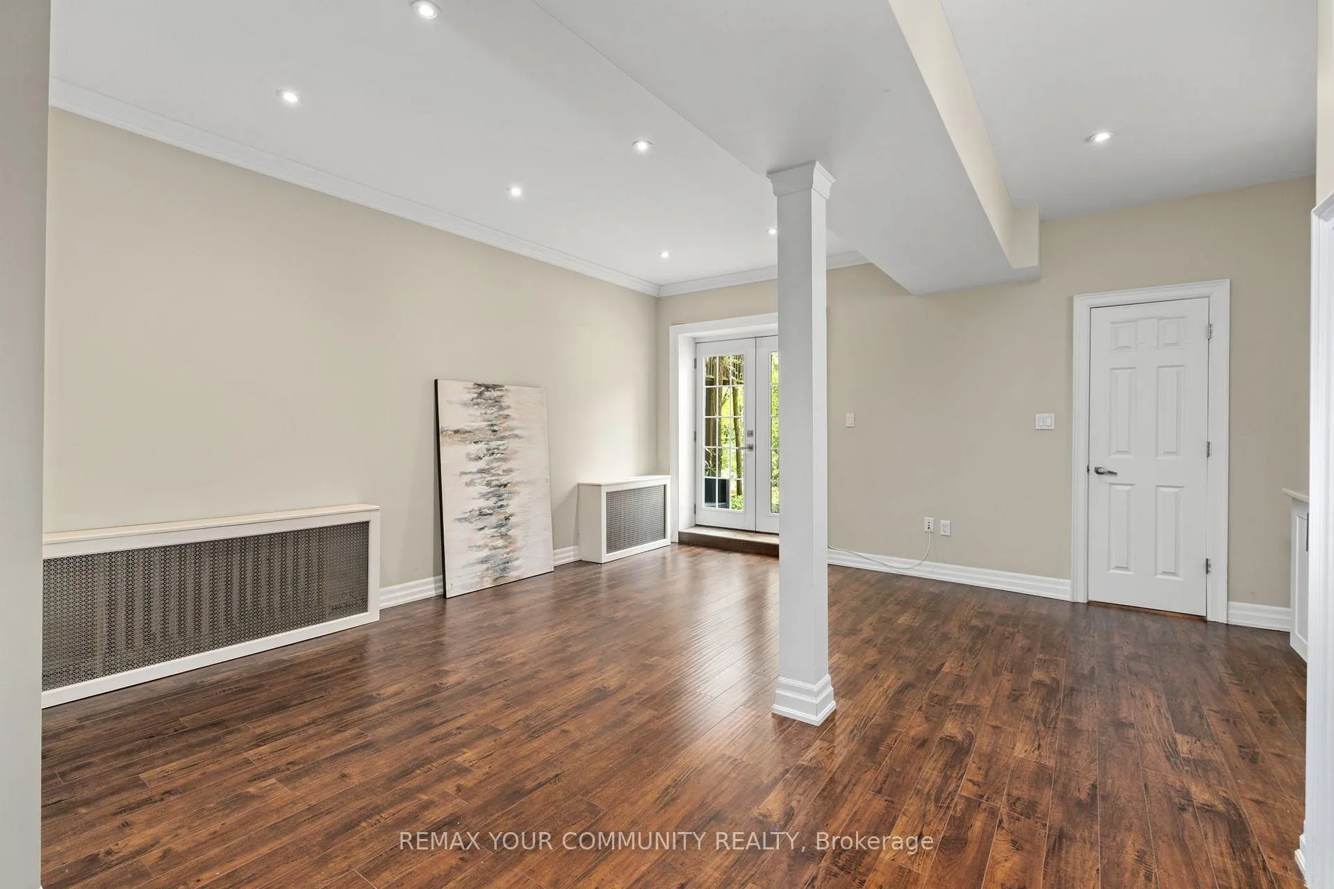 Photo 34 of 236 Ellis Avenue, Toronto, High Park-Swansea — HOMEH