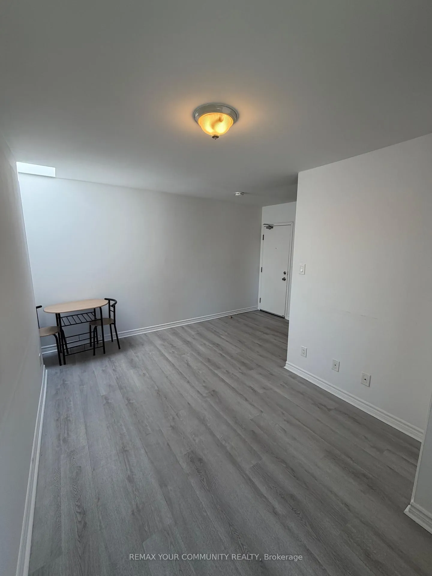 Photo 5 of Unit 2nd Floor, 127 Morrison Avenue, Toronto, Corso Italia-Davenport — HOMEH