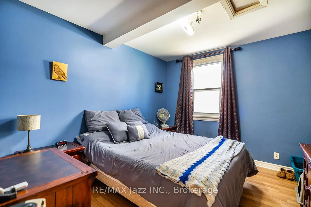 Photo 15 of 69 Westmount Street, Oshawa, Vanier — HOMEH