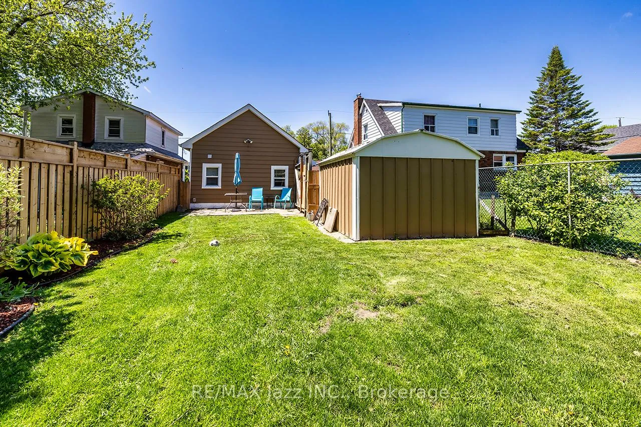 Photo 17 of 69 Westmount Street, Oshawa, Vanier — HOMEH