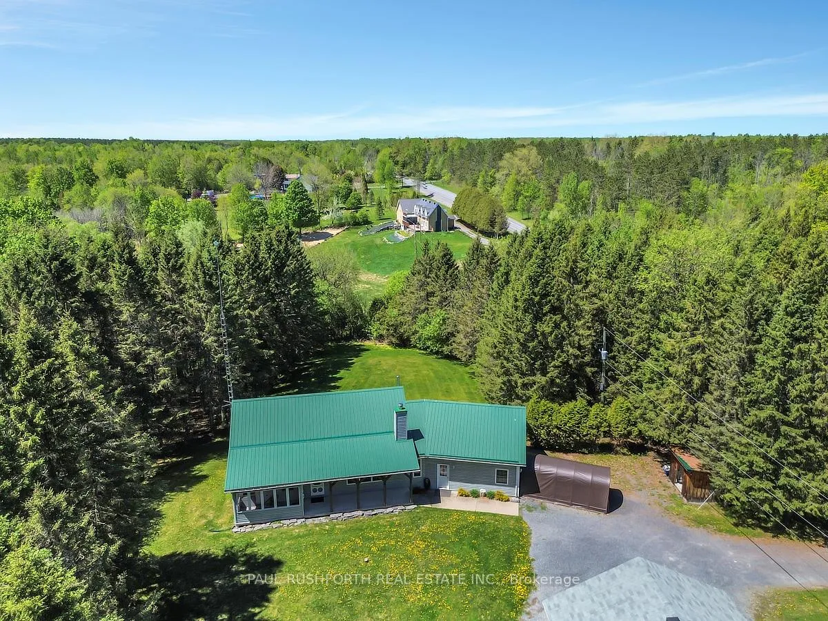 Photo 6 of 19474 Kenyon Conc Rd 1, North Glengarry, North Glengarry (Kenyon) Twp — HOMEH