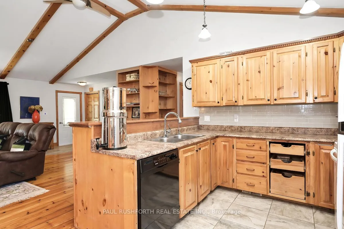 Photo 19 of 19474 Kenyon Conc Rd 1, North Glengarry, North Glengarry (Kenyon) Twp — HOMEH